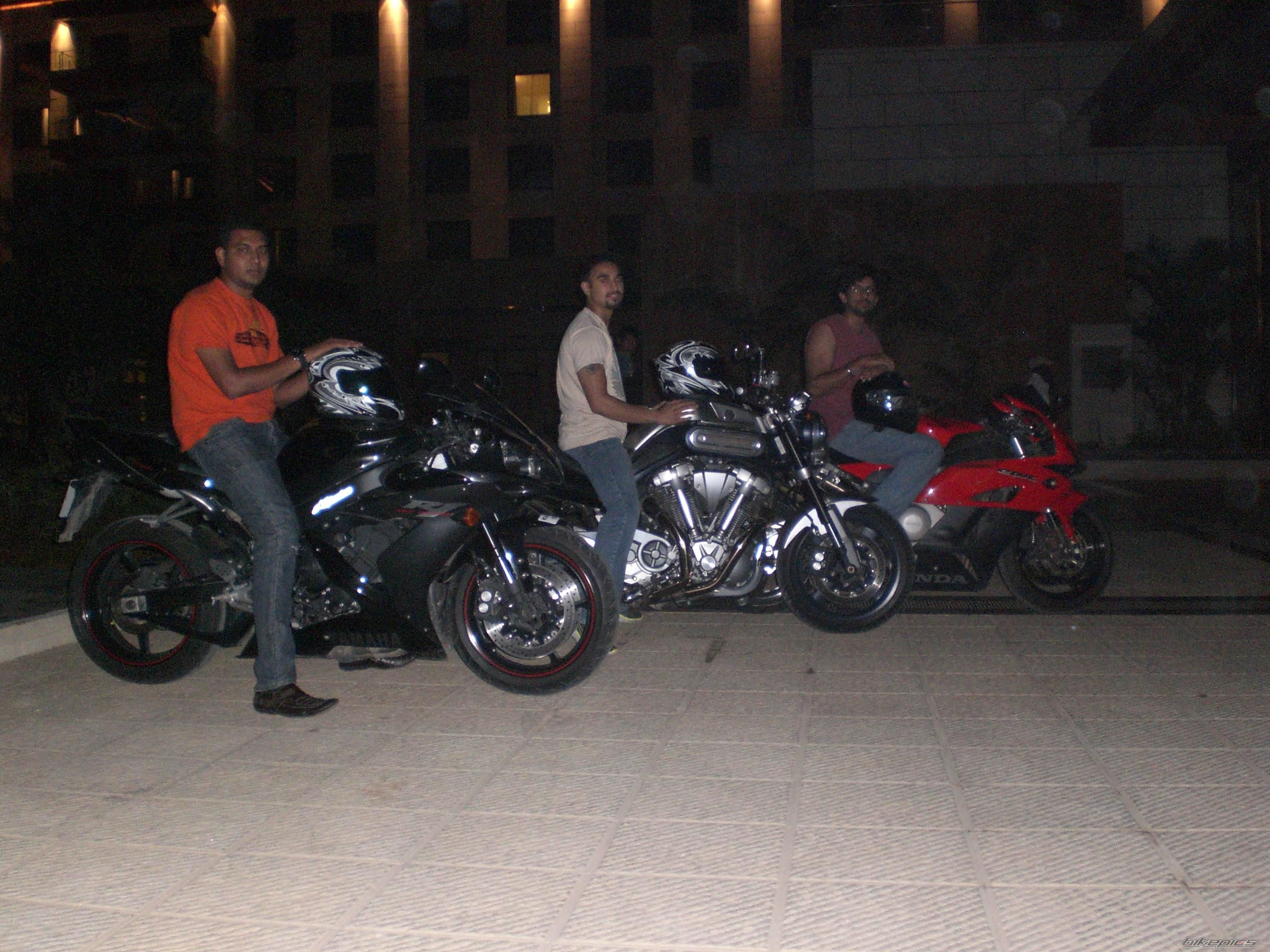 2005 HONDA CBR 1000  RR | Picture 1500294 motorcycle photo