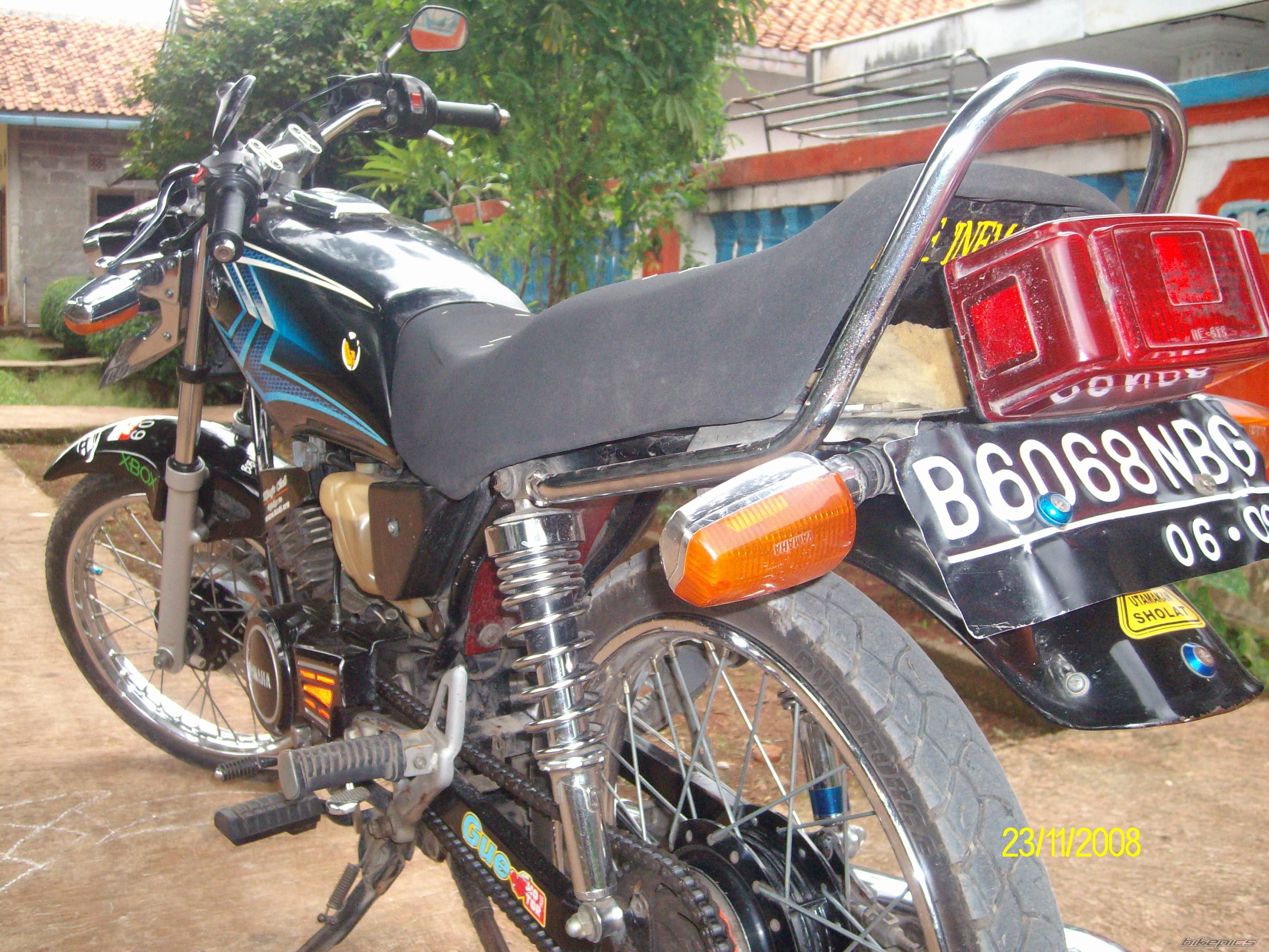 2004 YAMAHA 135 LC | Picture 1500315 motorcycle photo
