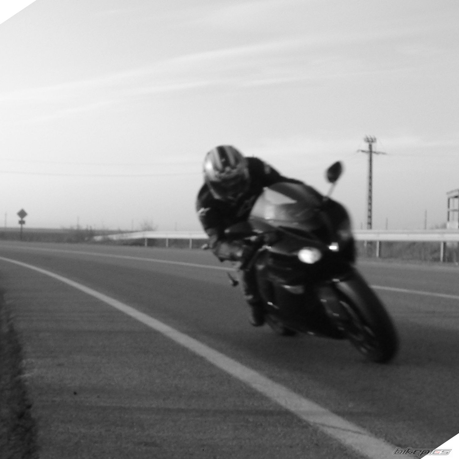 2008 KAWASAKI ZX 6R | Picture 1500647 motorcycle photo