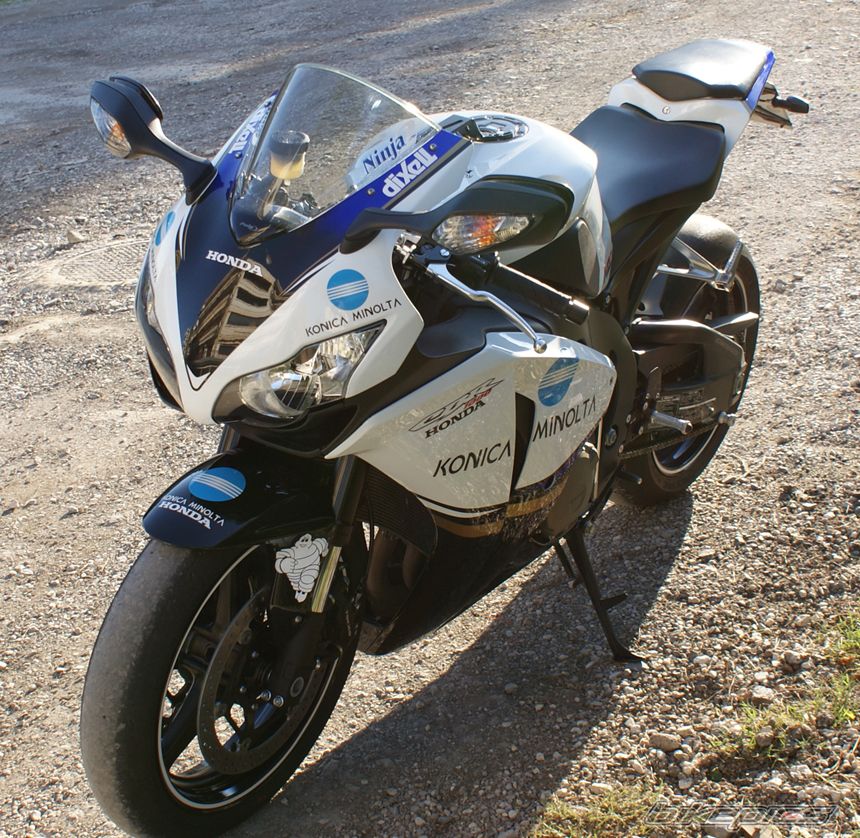 2008 HONDA CBR 1000  RR | Picture 1501819 motorcycle photo