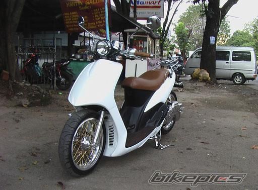 2003 YAMAHA MIO | Picture 1501855 motorcycle photo