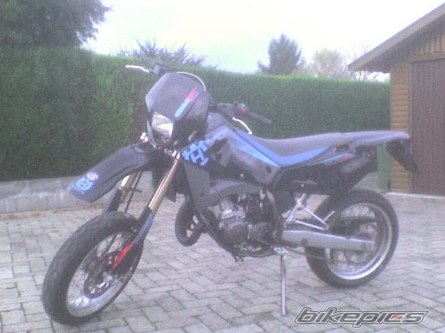 2004 HUSQVARNA SM 125 S | Picture 1501908 motorcycle photo