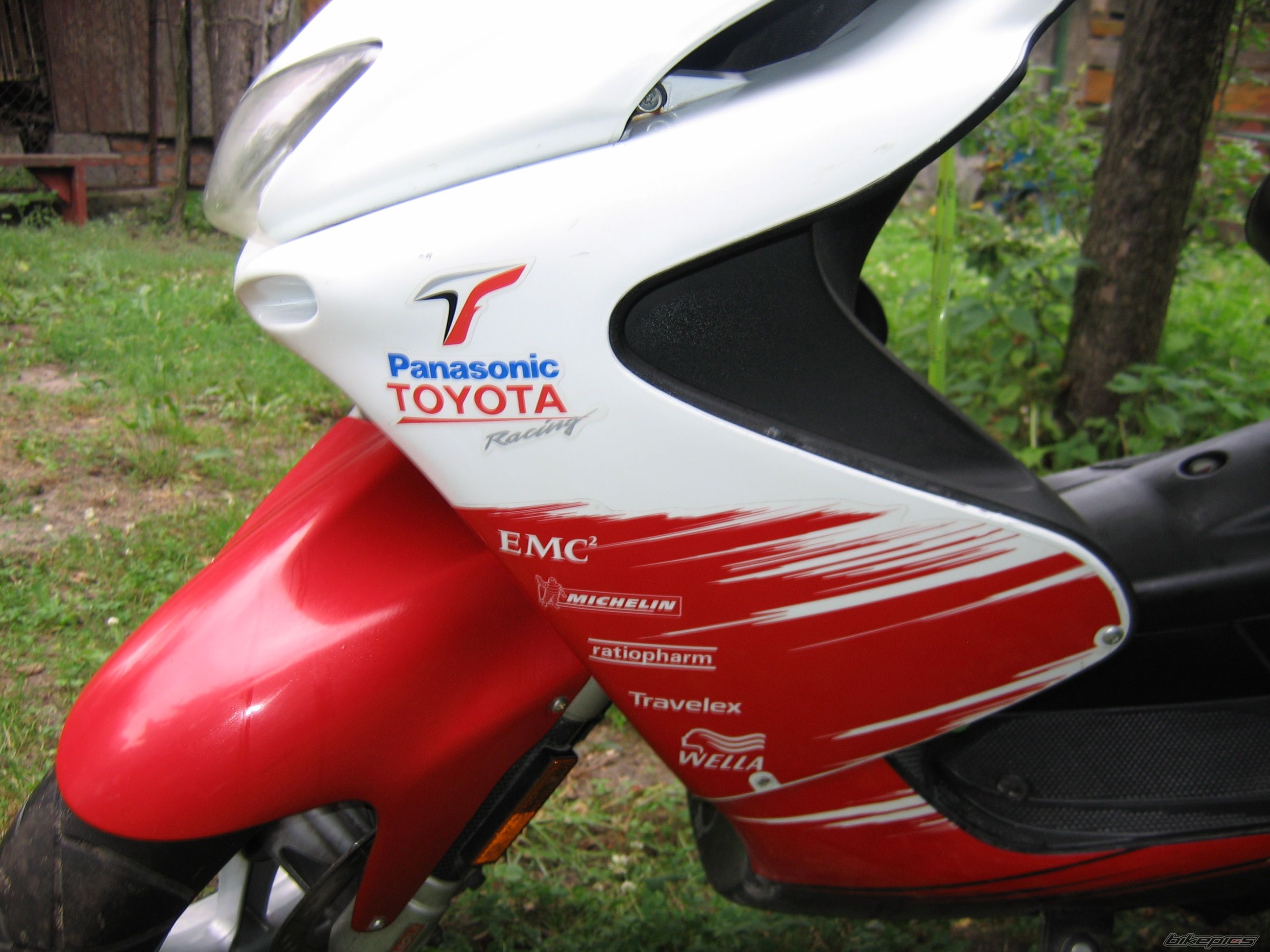2004 YAMAHA AEROX 50 | Picture 1502098 motorcycle photo