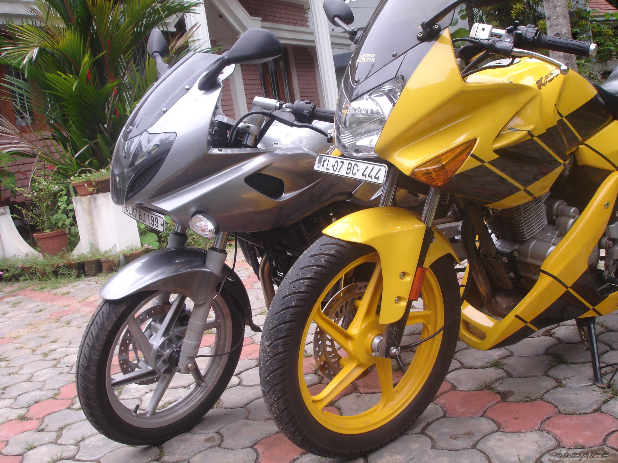 2008 HERO HONDA KARIZMA | Picture 1502134 motorcycle photo