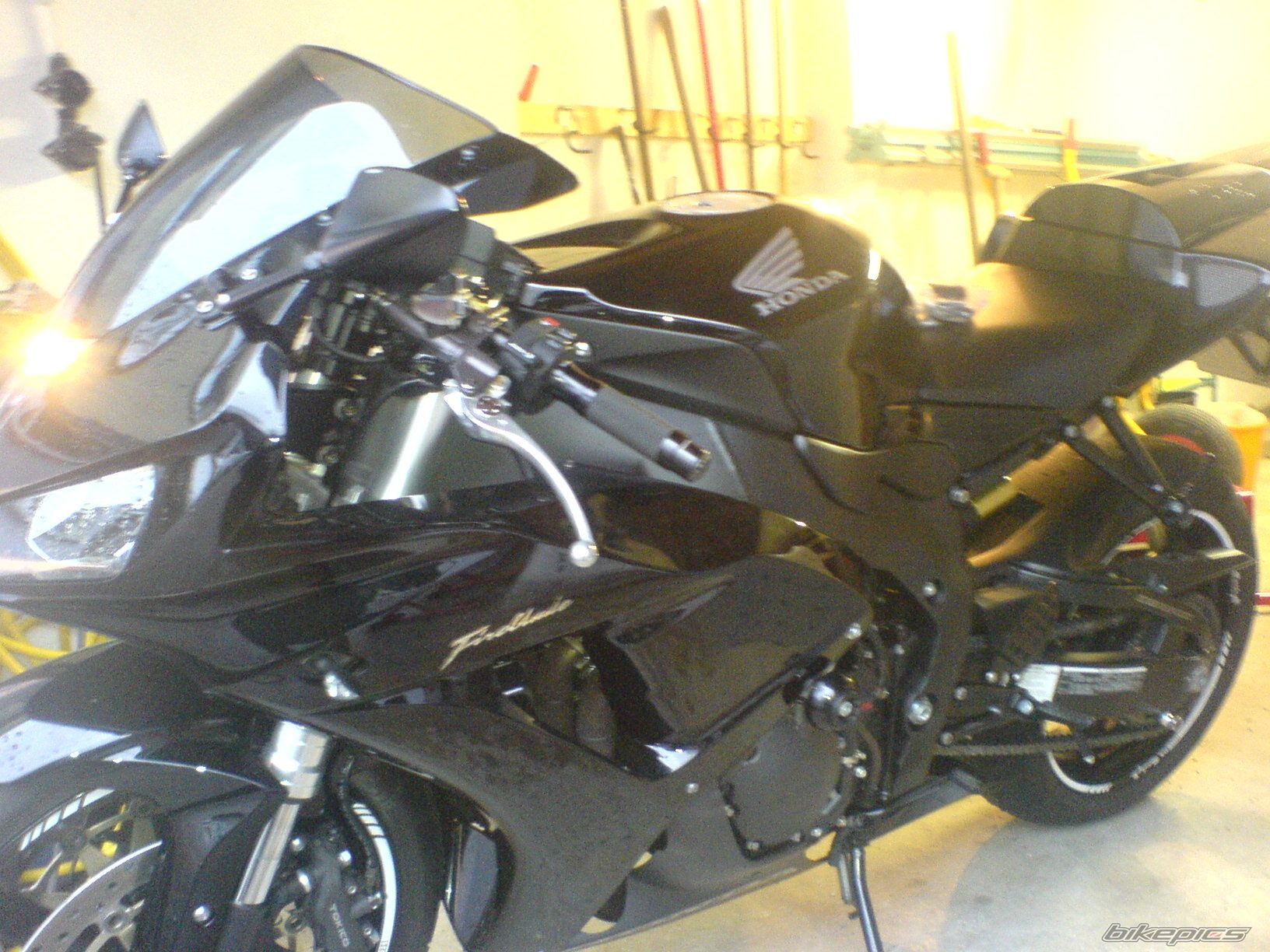 2008 SUZUKI GSX R 1000 | Picture 1502248 motorcycle photo