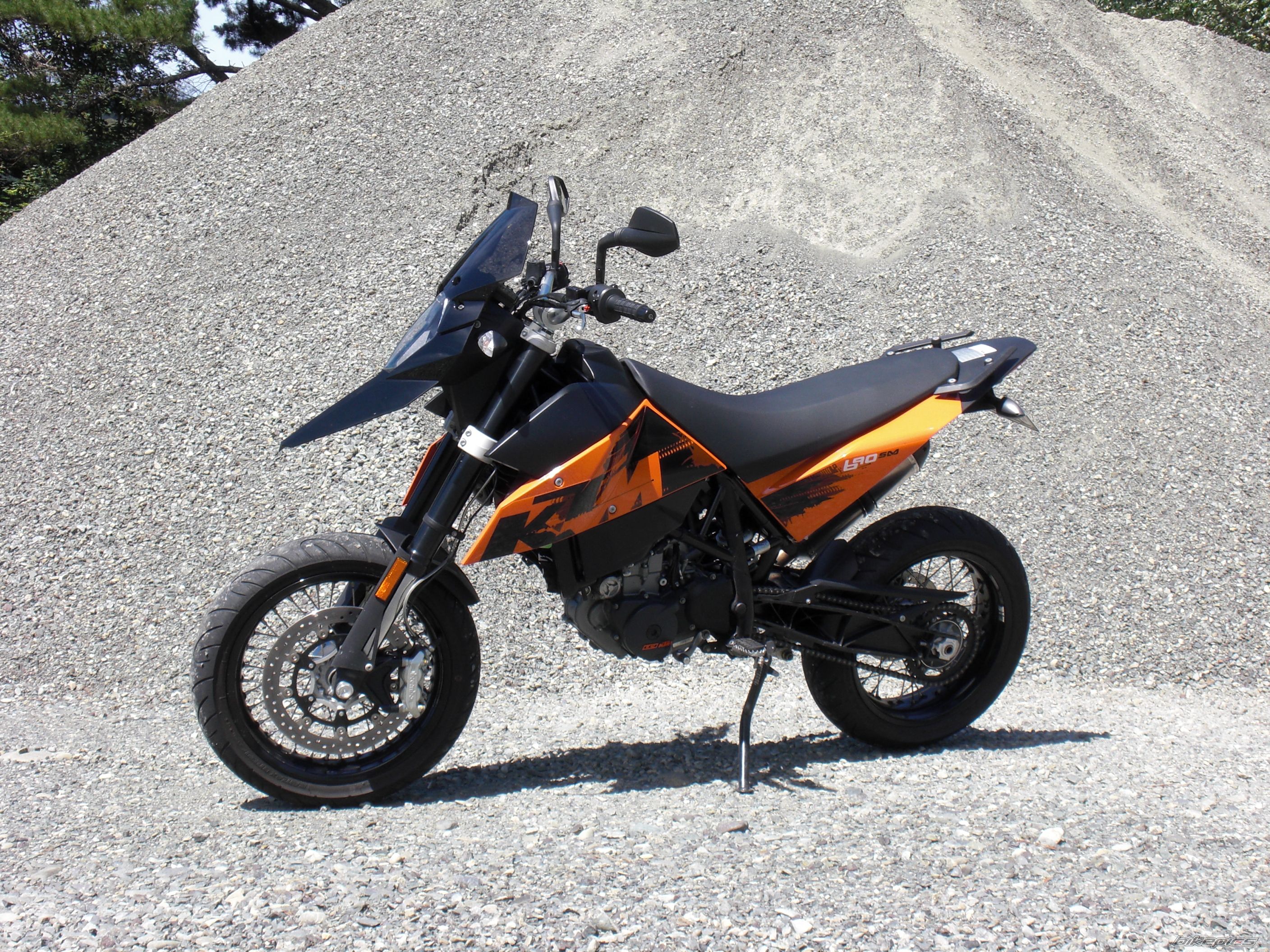 2007 KTM 690 SUPERMOTO | Picture 1502740 motorcycle photo