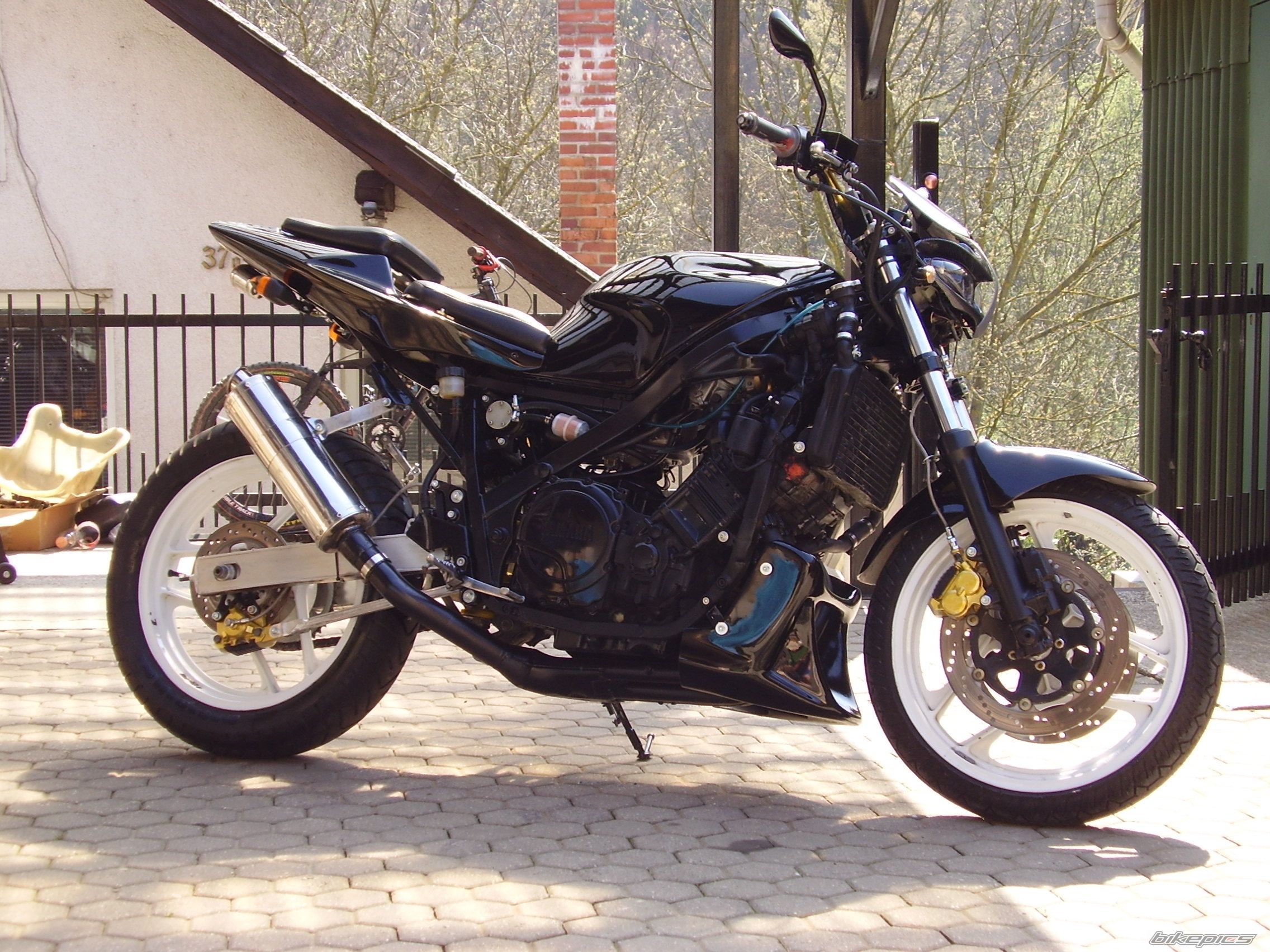 1988 YAMAHA FZ 750 | Picture 1504616 motorcycle photo