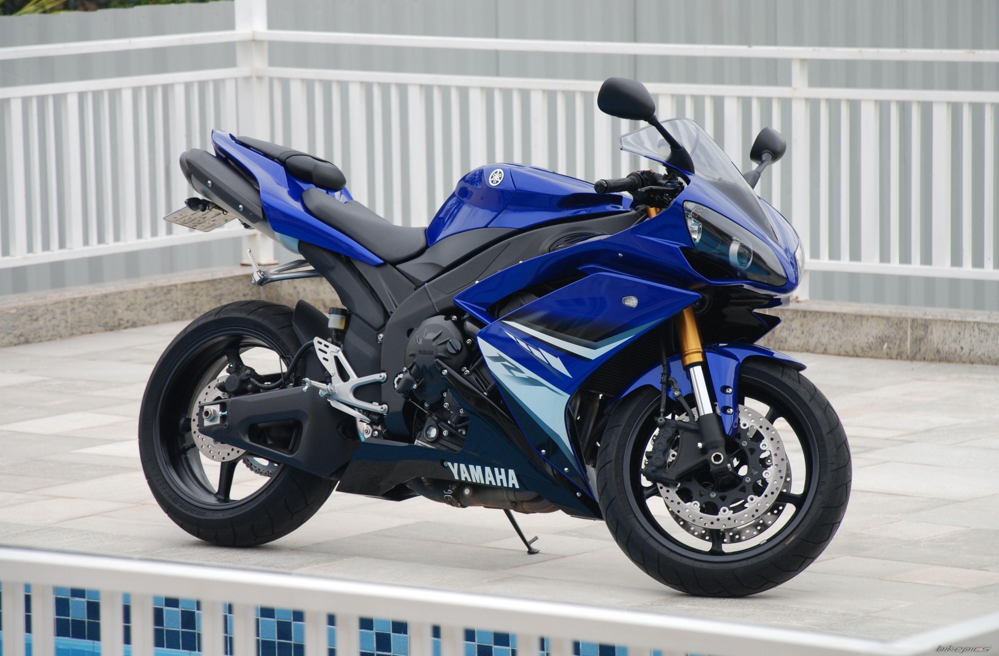 2008 YAMAHA YZF R1 | Picture 1505512 motorcycle photo