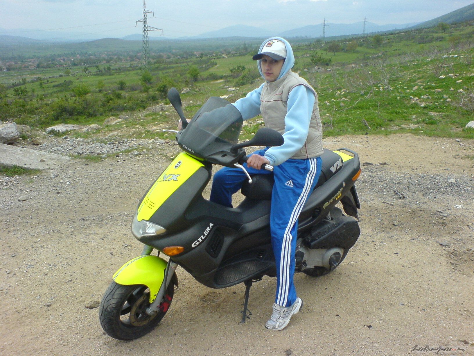 2001 GILERA RUNNER 125 VX | Picture 1506281 motorcycle photo