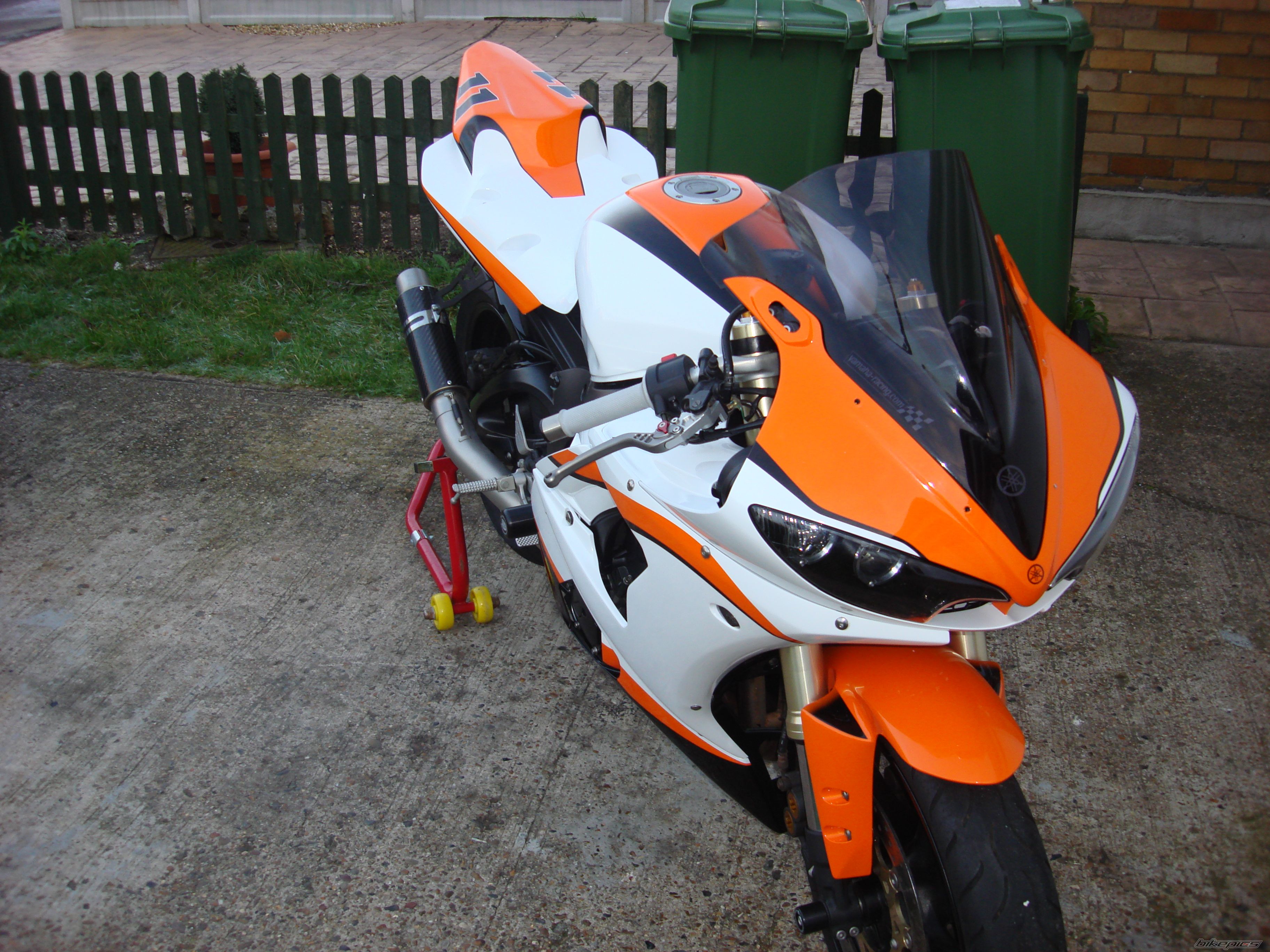 2003 YAMAHA YZF R6 | Picture 1506378 motorcycle photo