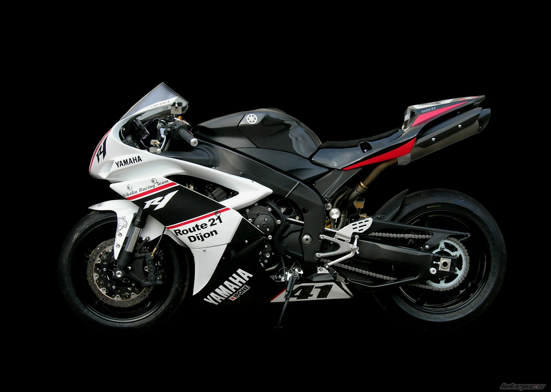 2008 YAMAHA YZF R1 | Picture 1507167 motorcycle photo
