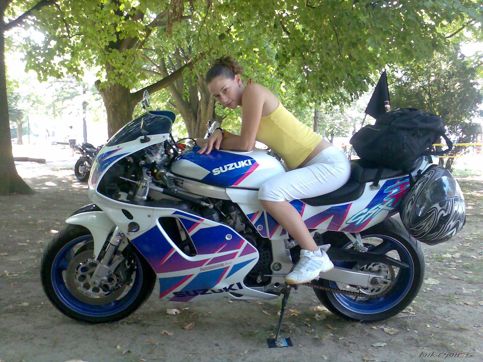 1994 SUZUKI GSX R 750 | Picture 1507709 motorcycle photo