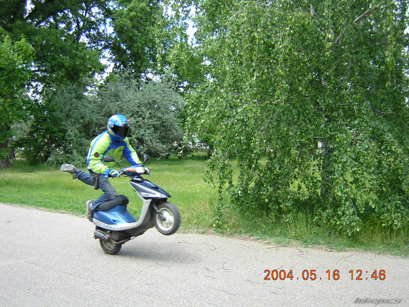 2004 YAMAHA JOG | Picture 150933 motorcycle photo