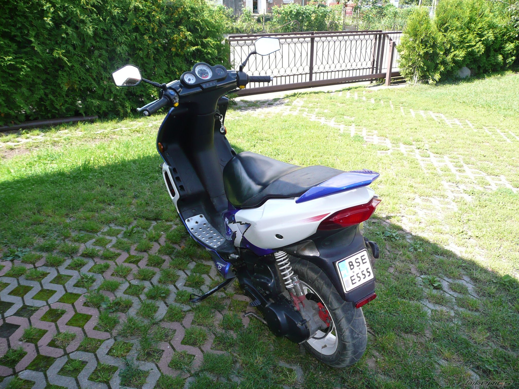 2004 PEUGEOT SPEEDFIGHT2 50 | Picture 1510313 motorcycle photo