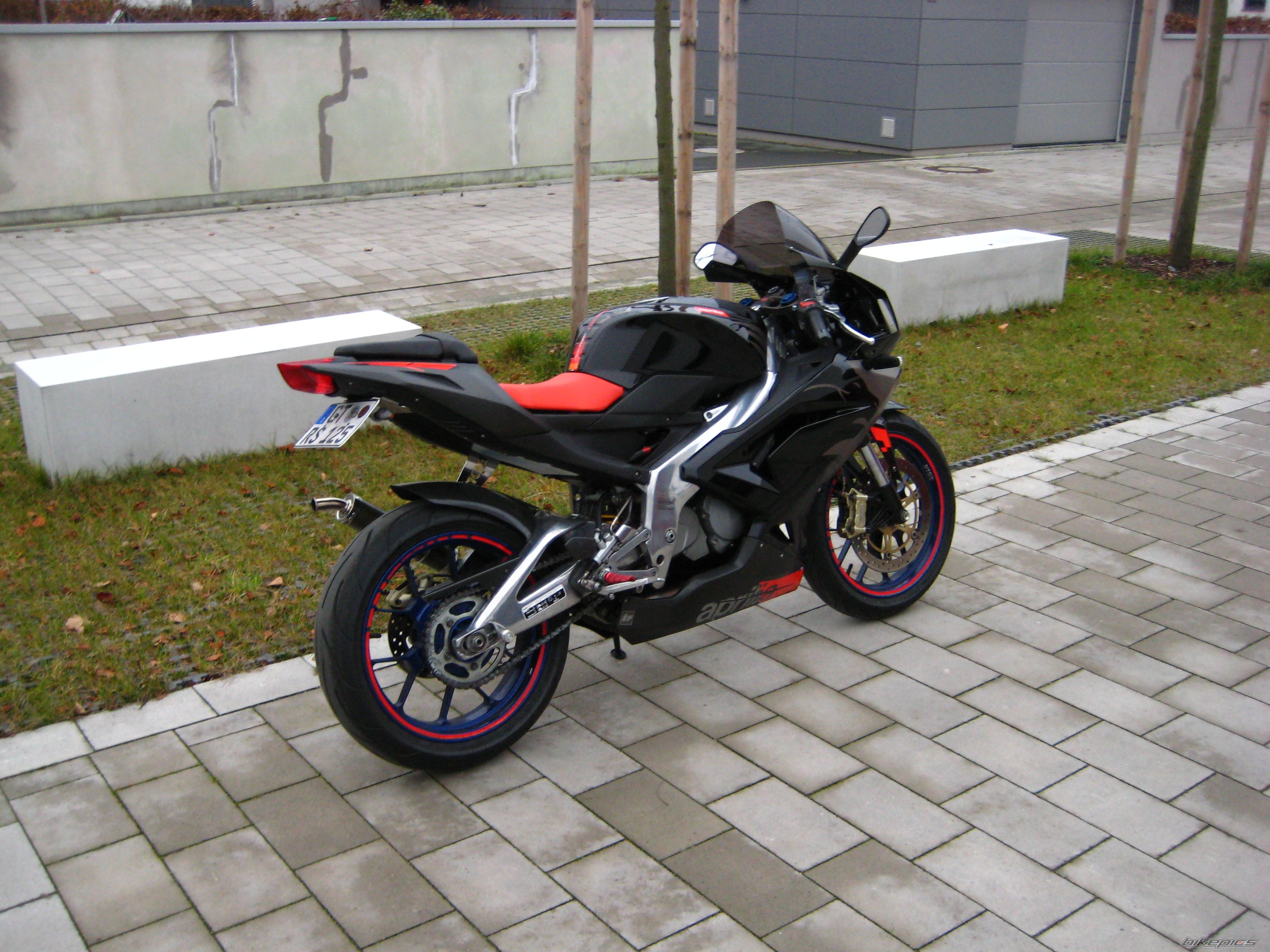 2009 APRILIA RS 125 | Picture 1510912 motorcycle photo