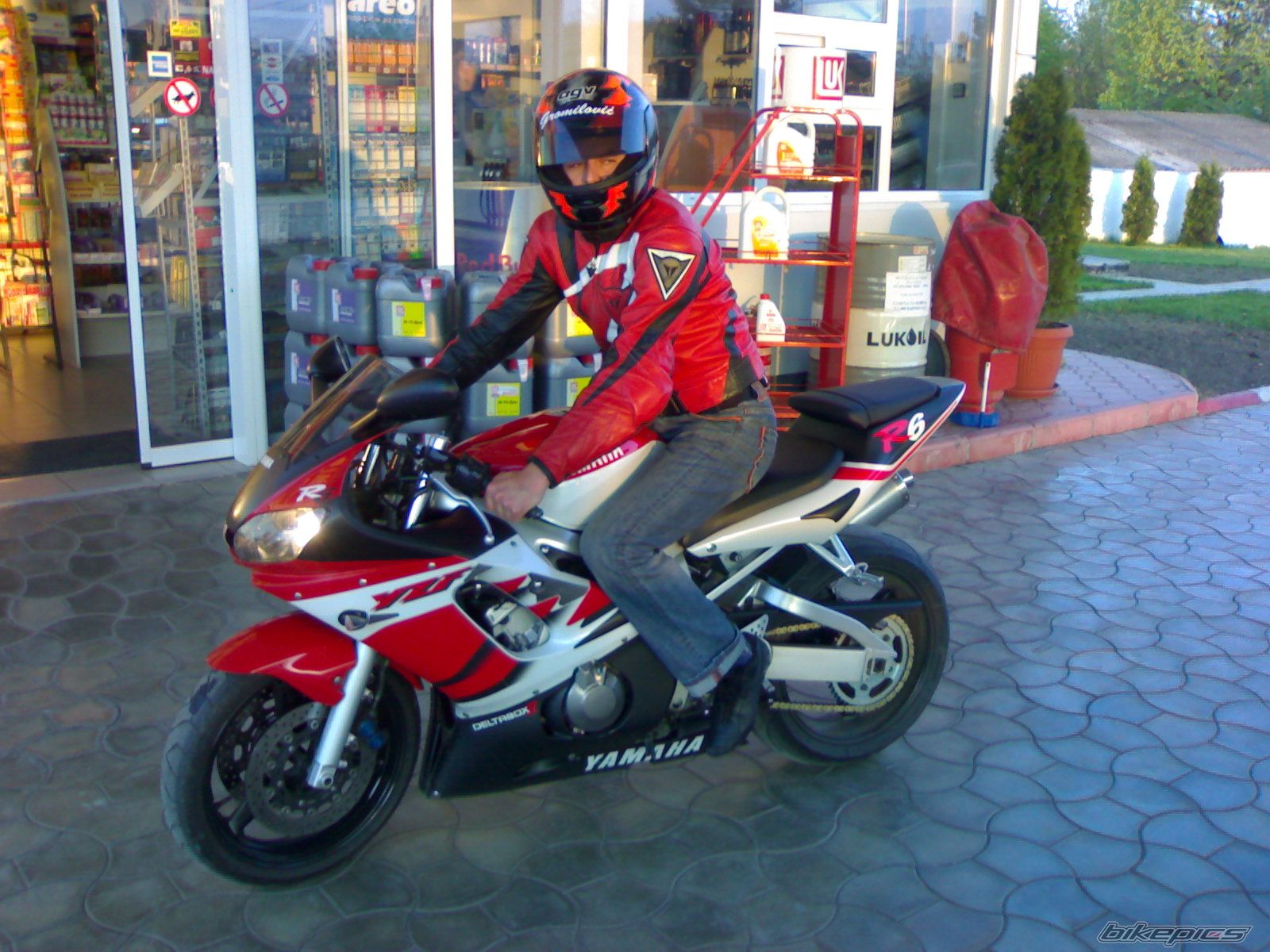 2001 YAMAHA YZF R6 | Picture 1511175 motorcycle photo
