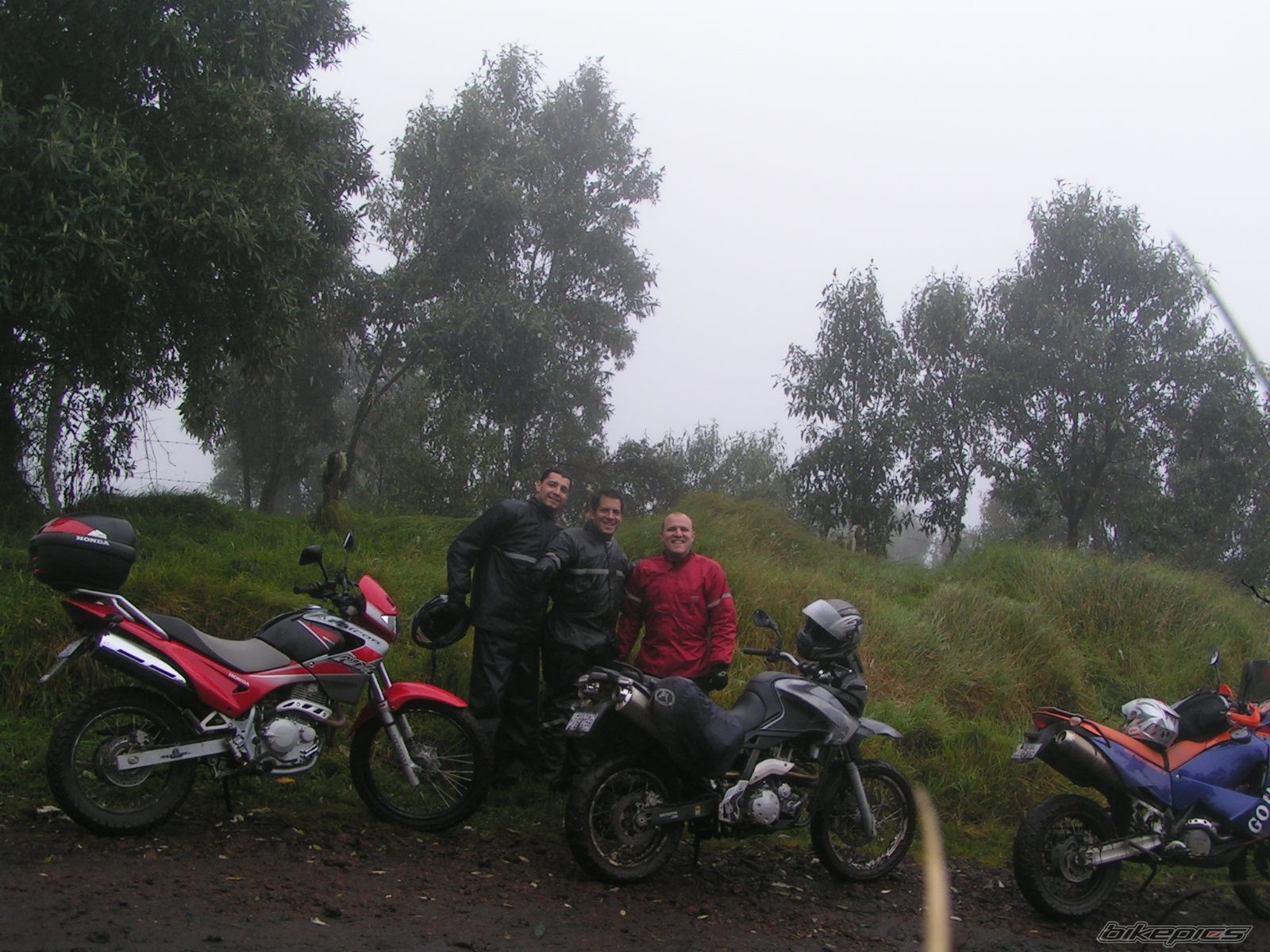 2007 APRILIA PEGASO 650 IE | Picture 1512102 motorcycle photo