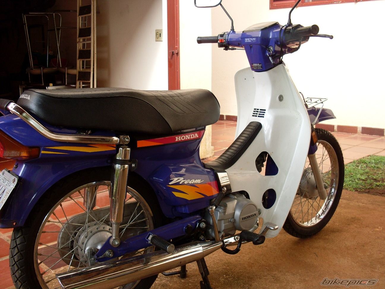 1996 HONDA C 100 DREAM | Picture 1512121 motorcycle photo