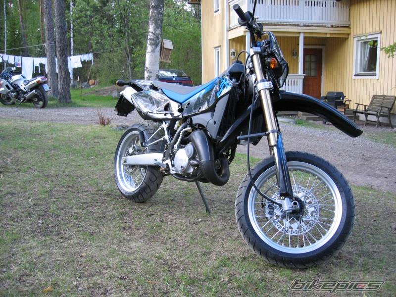 2004 HUSQVARNA SM 125 S | Picture 151346 motorcycle photo