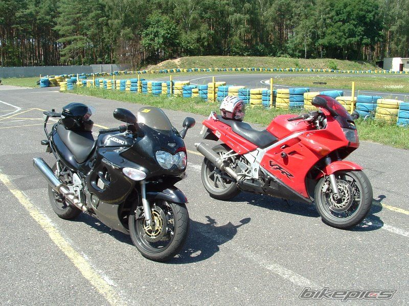 2000 SUZUKI GSX 750F | Picture 1515600 motorcycle photo
