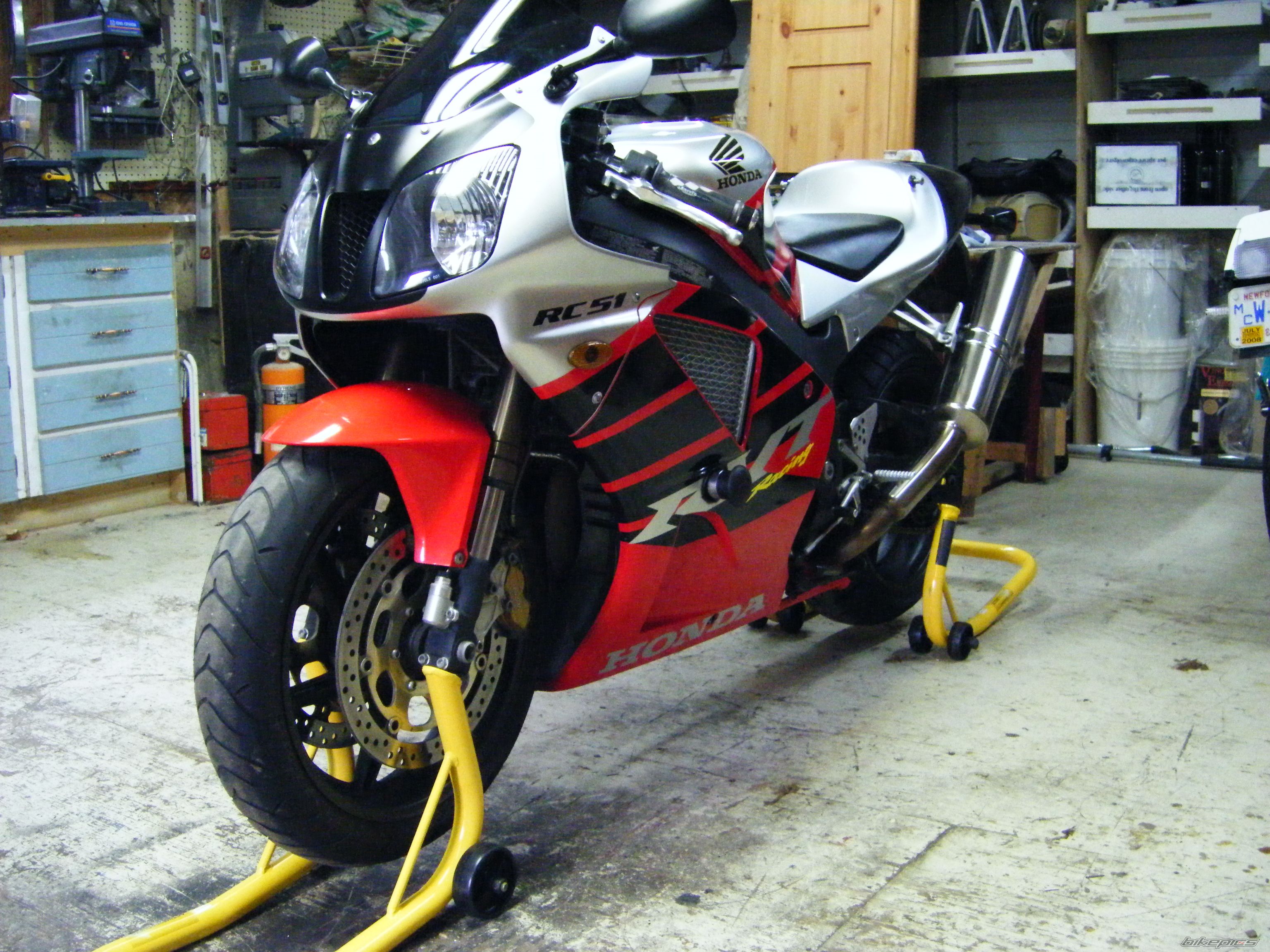 2001 HONDA VTR 1000 SP1 | Picture 1517740 motorcycle photo