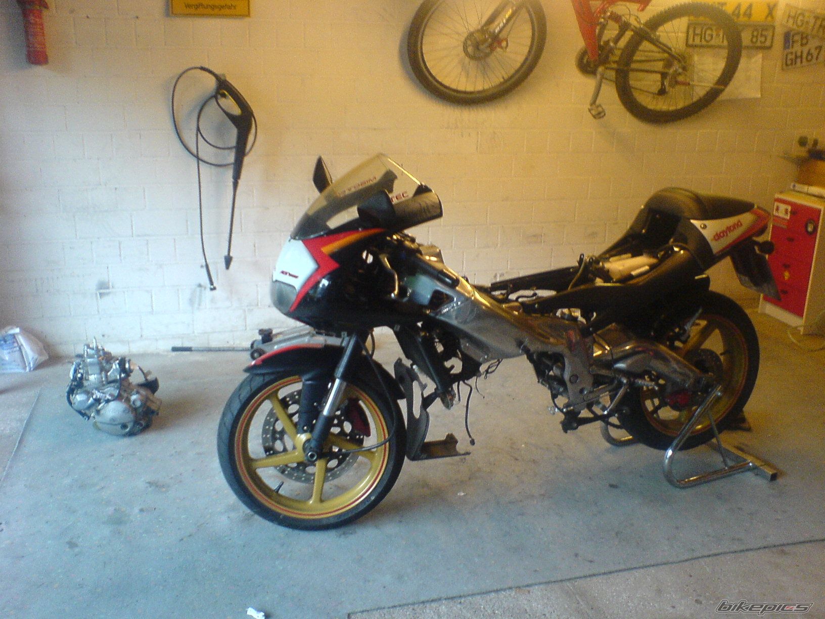 2003 APRILIA RS 125 | Picture 1521637 motorcycle photo