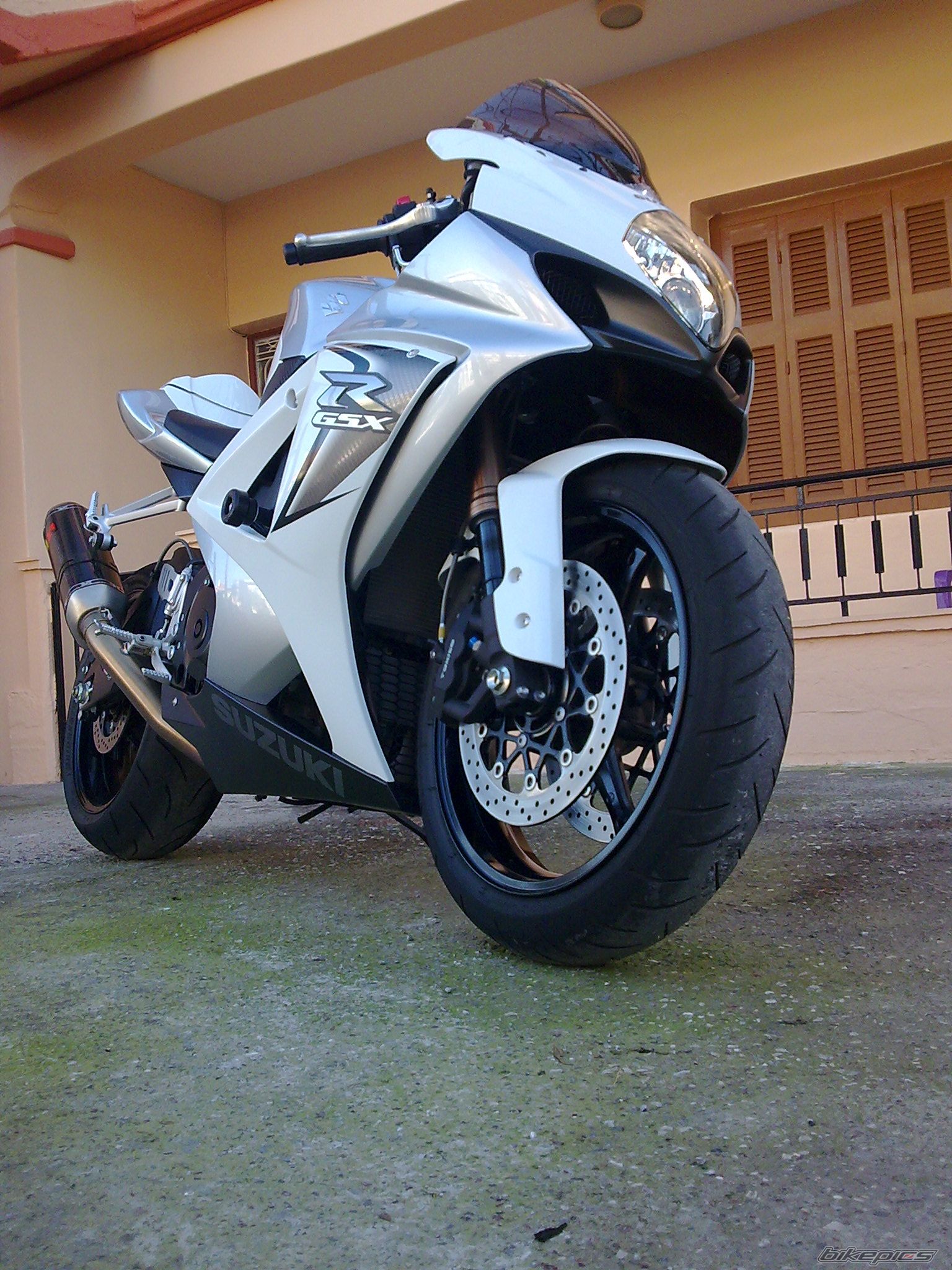 2008 SUZUKI GSX R 1000 | Picture 1521656 motorcycle photo