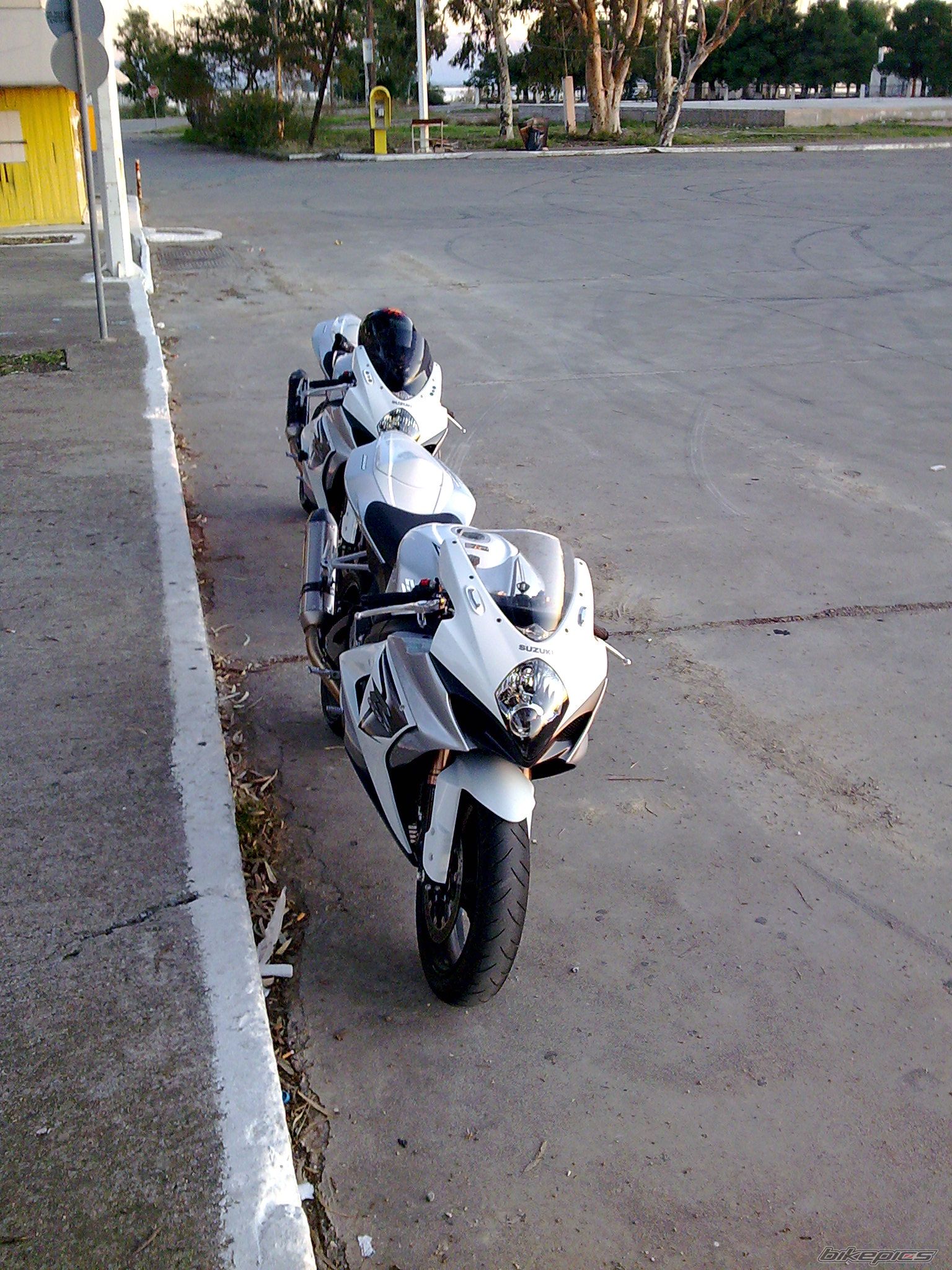 2008 SUZUKI GSX R 1000 | Picture 1521663 motorcycle photo