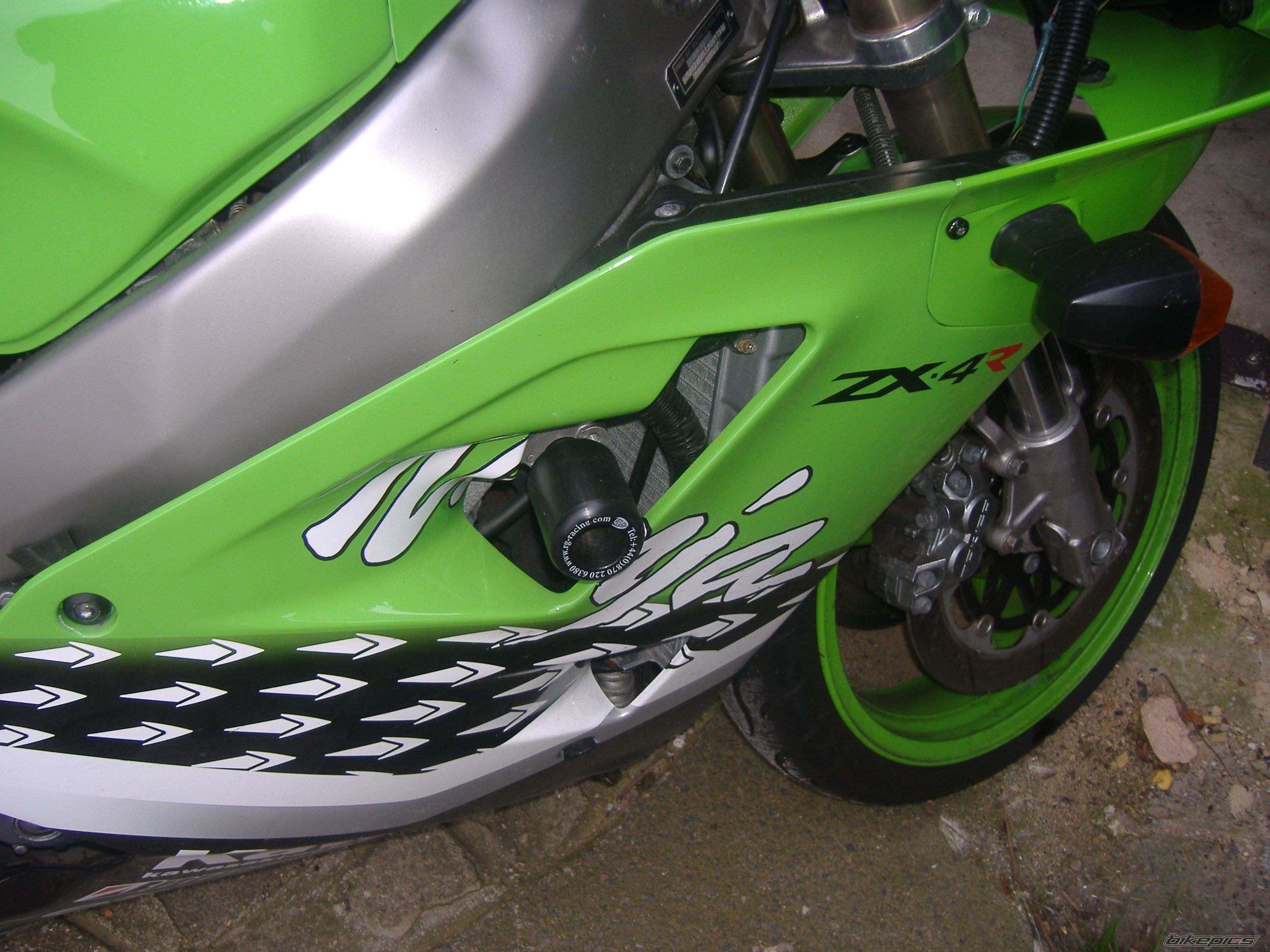 2003 KAWASAKI ZXR 400 | Picture 1522383 motorcycle photo