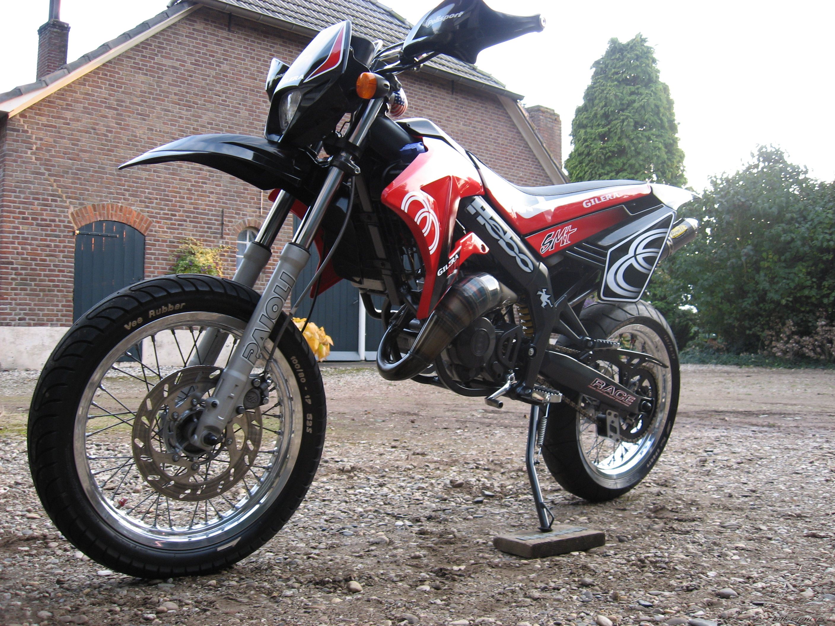 2004 GILERA SMT 50 | Picture 1522906 motorcycle photo