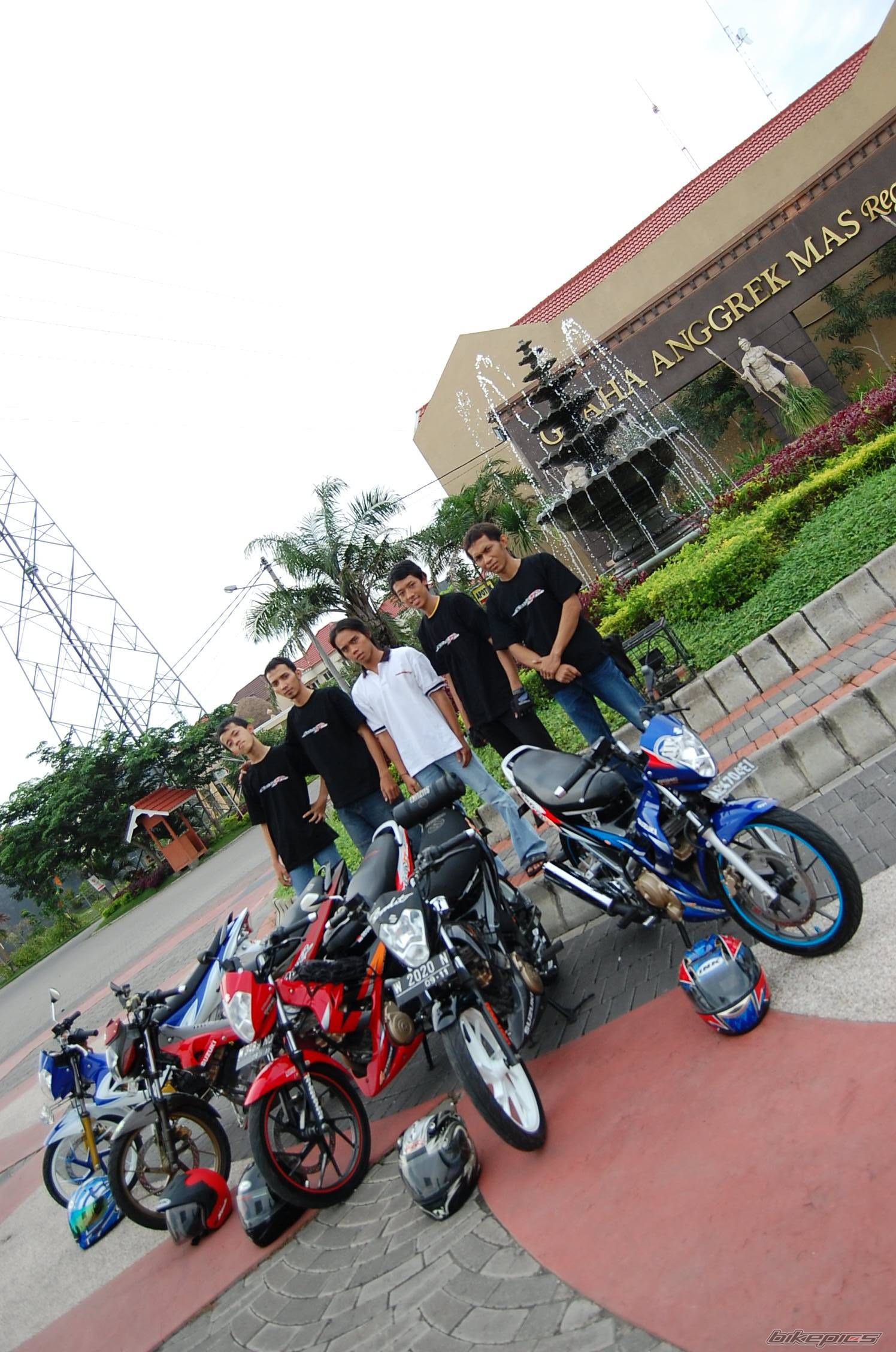 2009 SUZUKI SATRIA F 150 | Picture 1523612 motorcycle photo