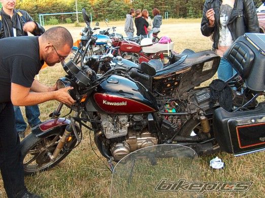 1982 KAWASAKI KZ 750 | Picture 1523860 motorcycle photo