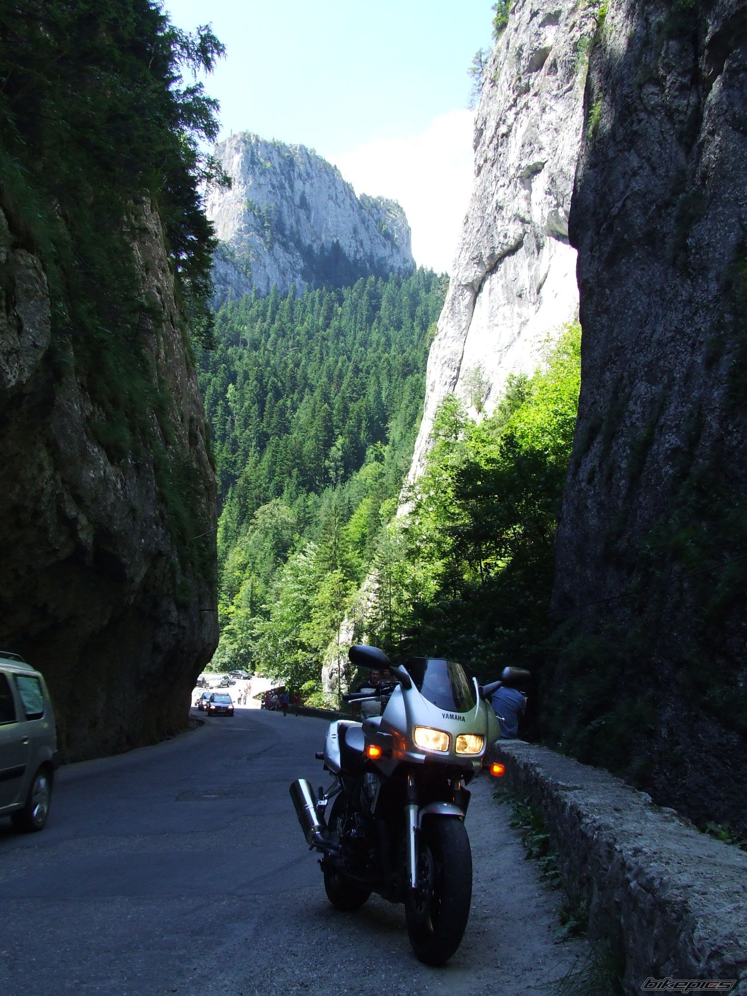 2000 YAMAHA FZS 600 FAZER | Picture 1523899 motorcycle photo