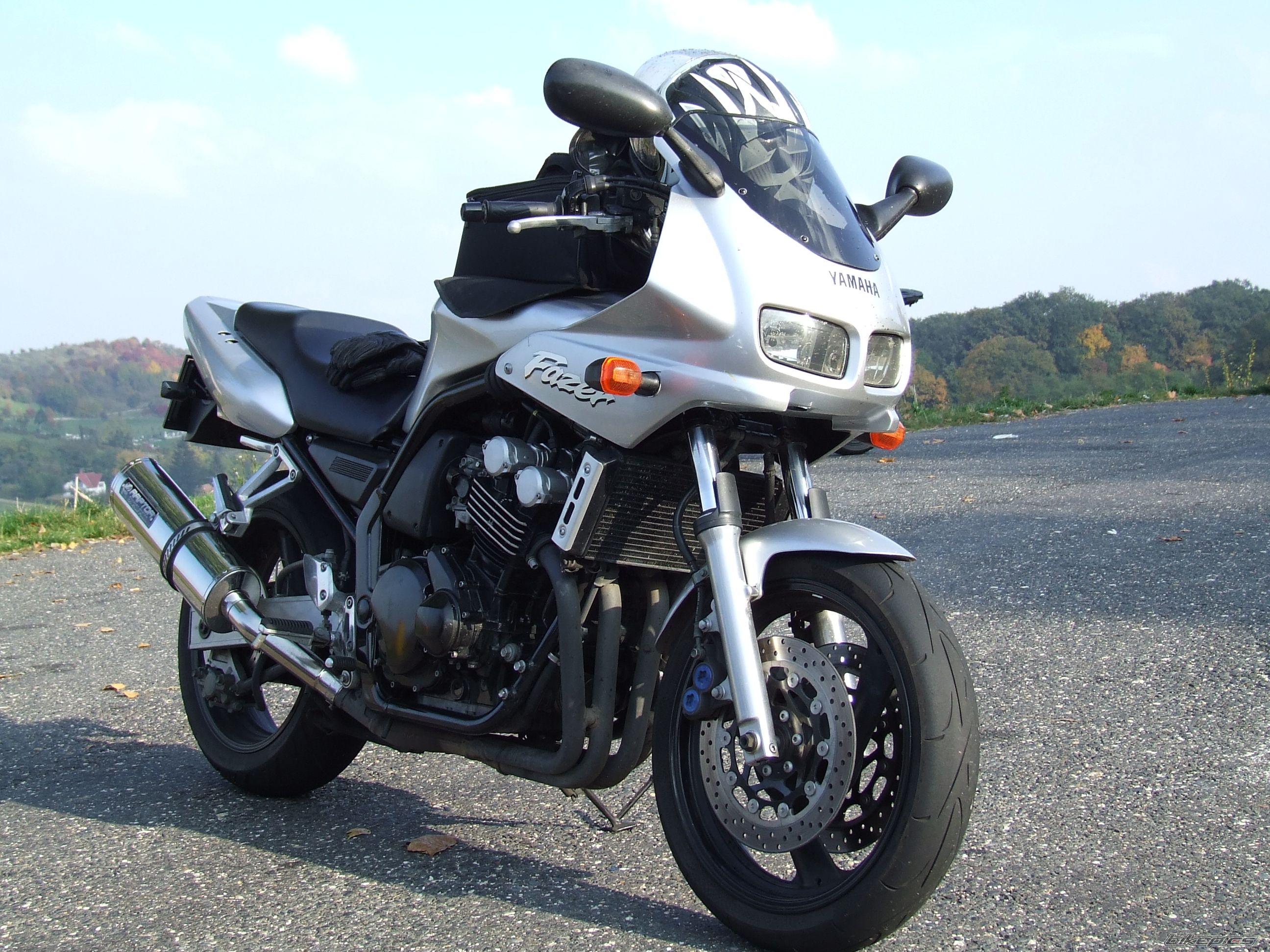 2000 YAMAHA FZS 600 FAZER | Picture 1523925 motorcycle photo