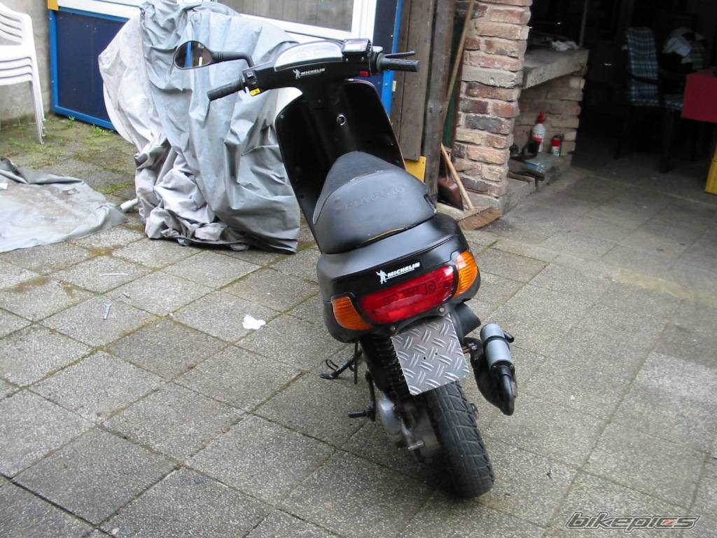 2004 PIAGGIO ZIP | Picture 152477 motorcycle photo