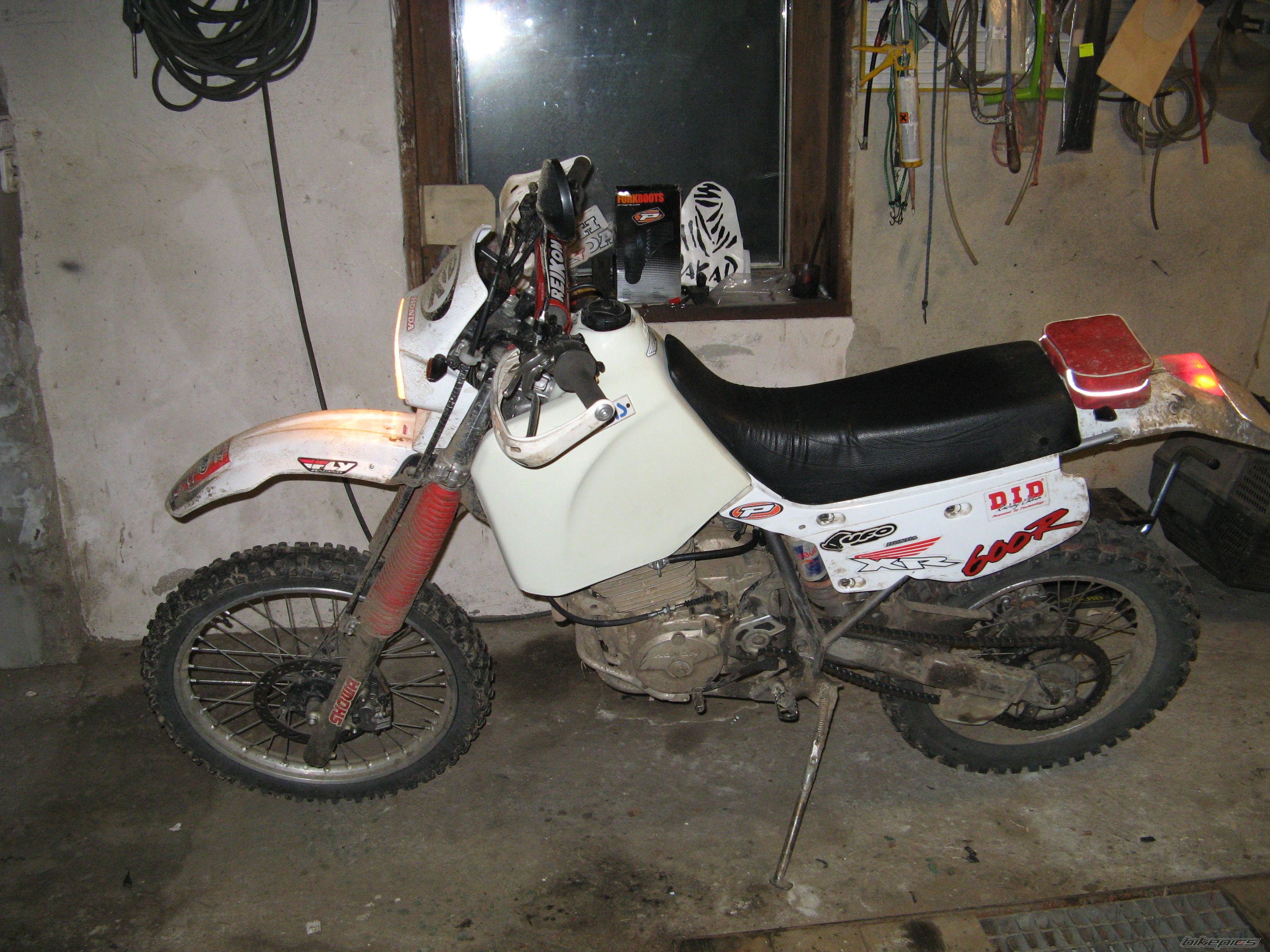 1994 HONDA XR 600 | Picture 1525899 motorcycle photo