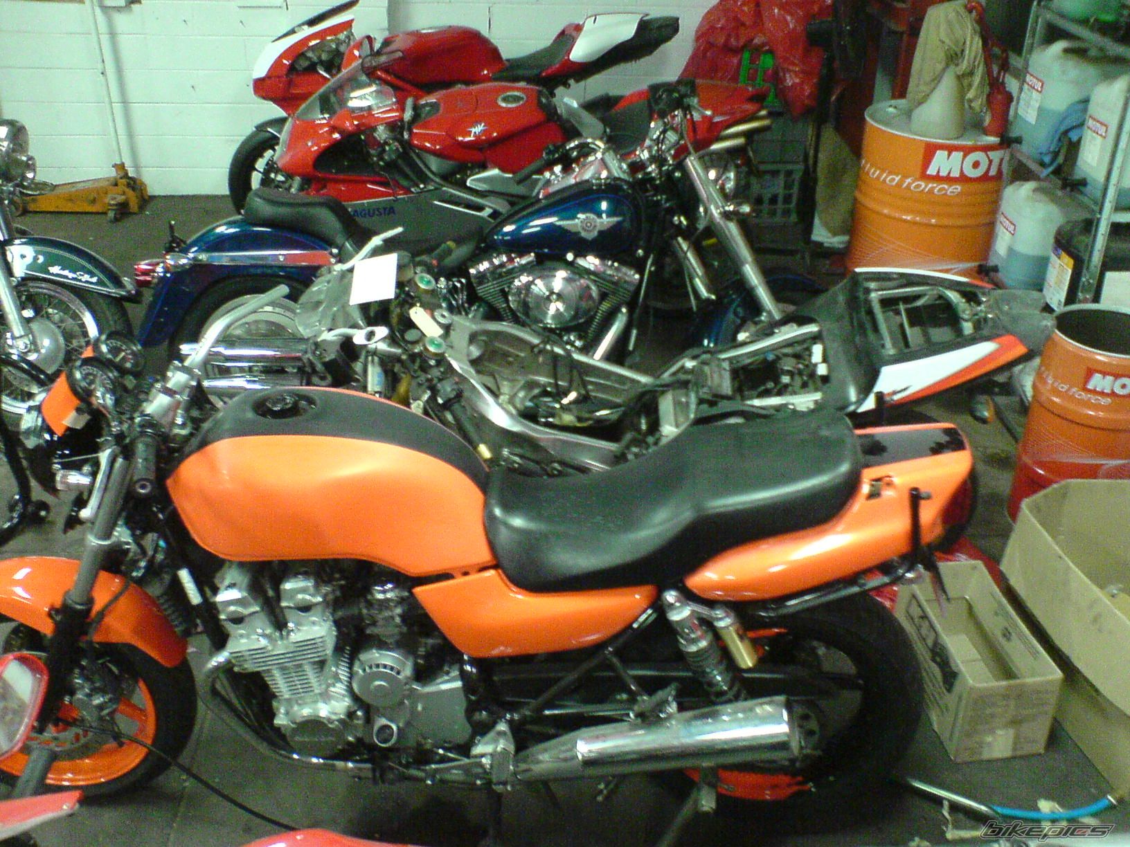 1992 HONDA CB 750 | Picture 1525979 motorcycle photo