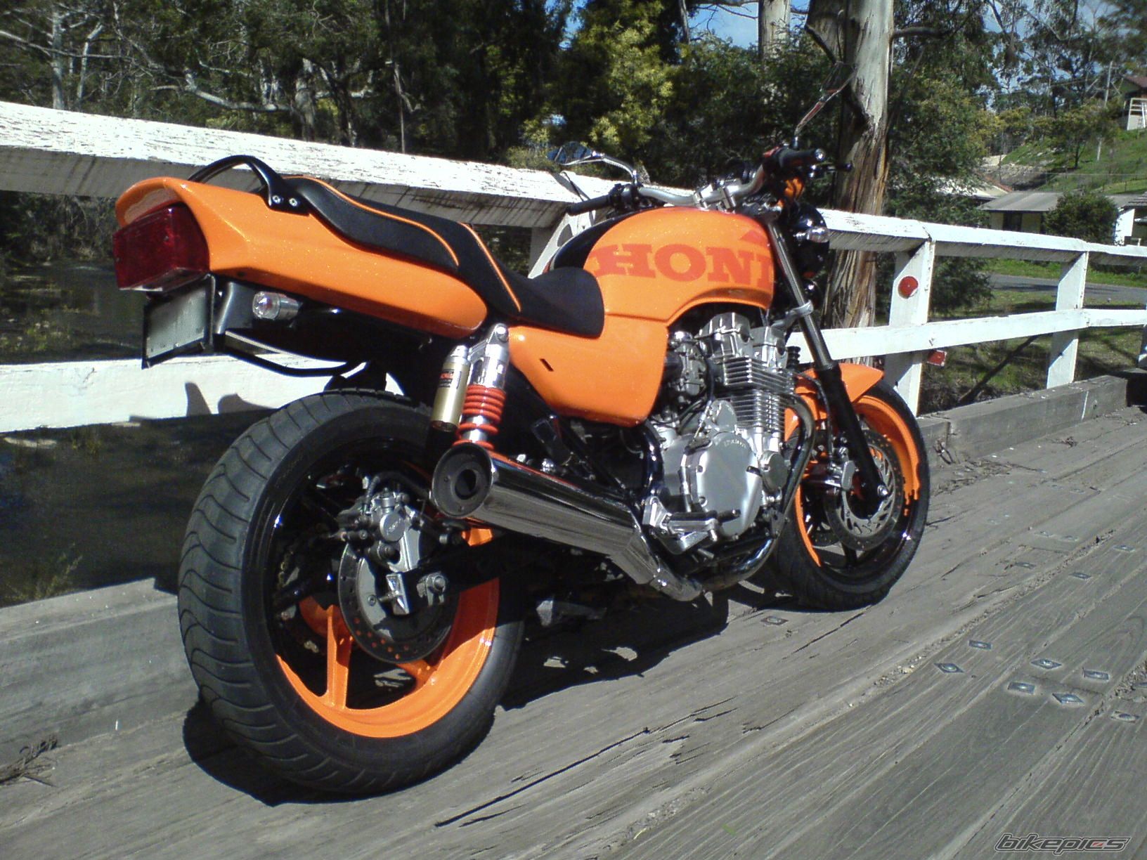 1992 HONDA CB 750 | Picture 1525992 motorcycle photo