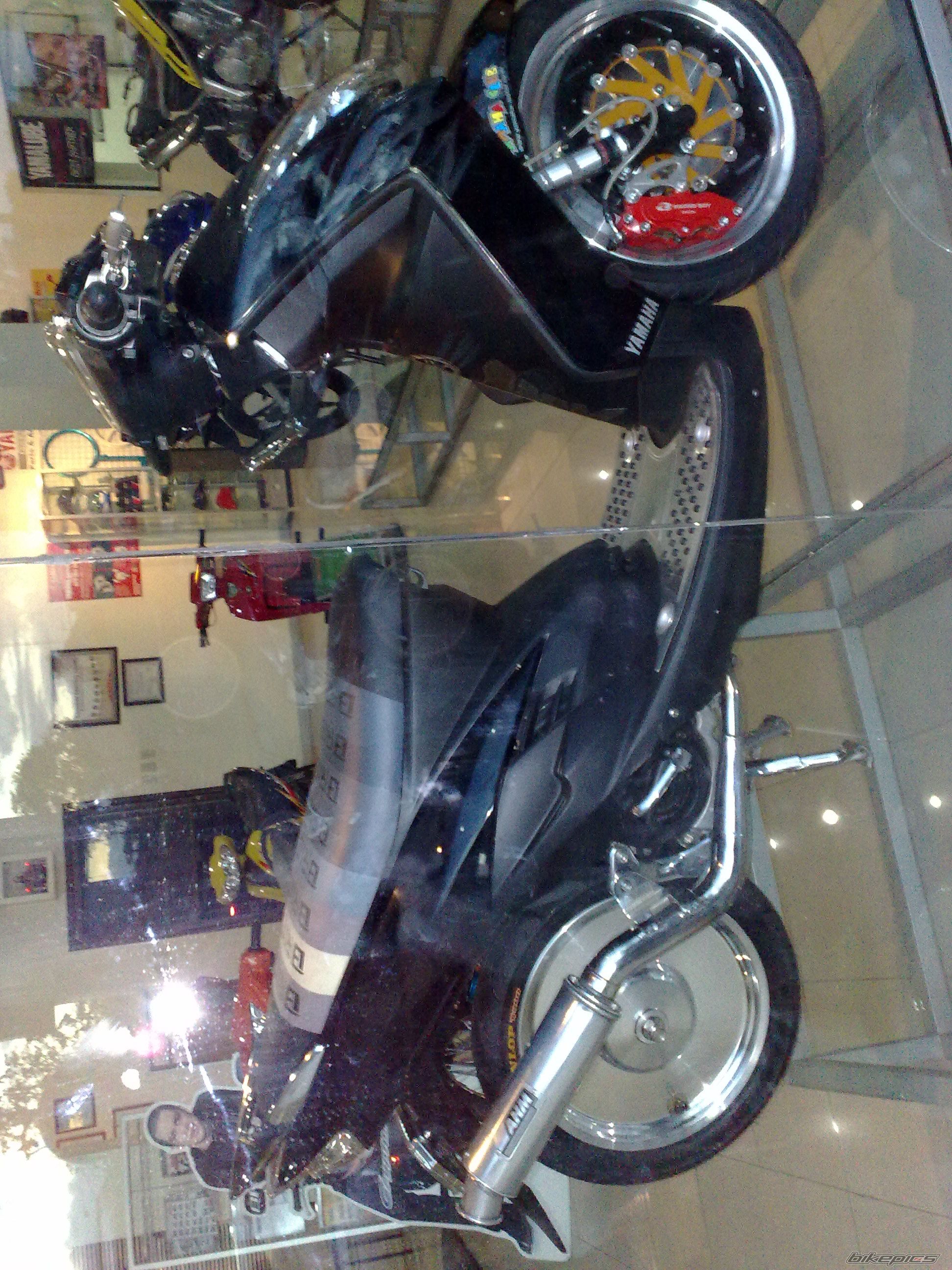 2009 YAMAHA MIO | Picture 1526048 motorcycle photo