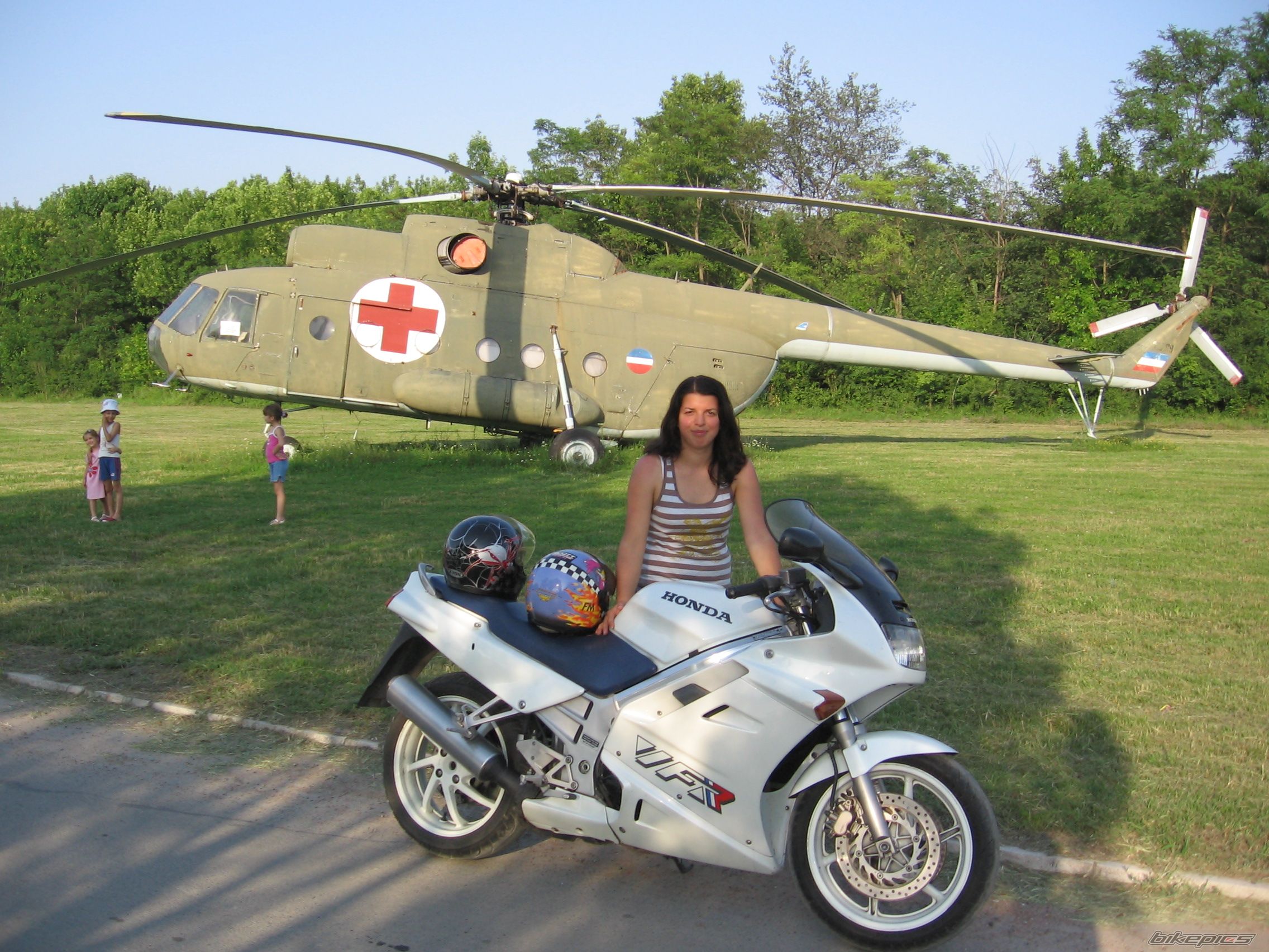 1990 HONDA VFR 750 | Picture 1526544 motorcycle photo