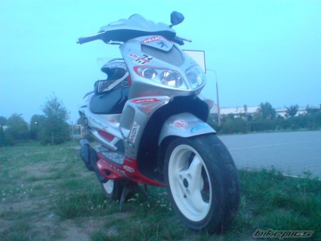 2003 PEUGEOT SPEEDFIGHT2 50 | Picture 1529469 motorcycle photo