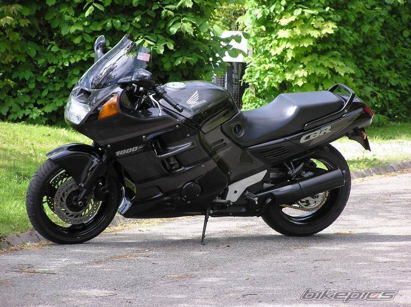1992 HONDA CBR 1000 F | Picture 152973 motorcycle photo