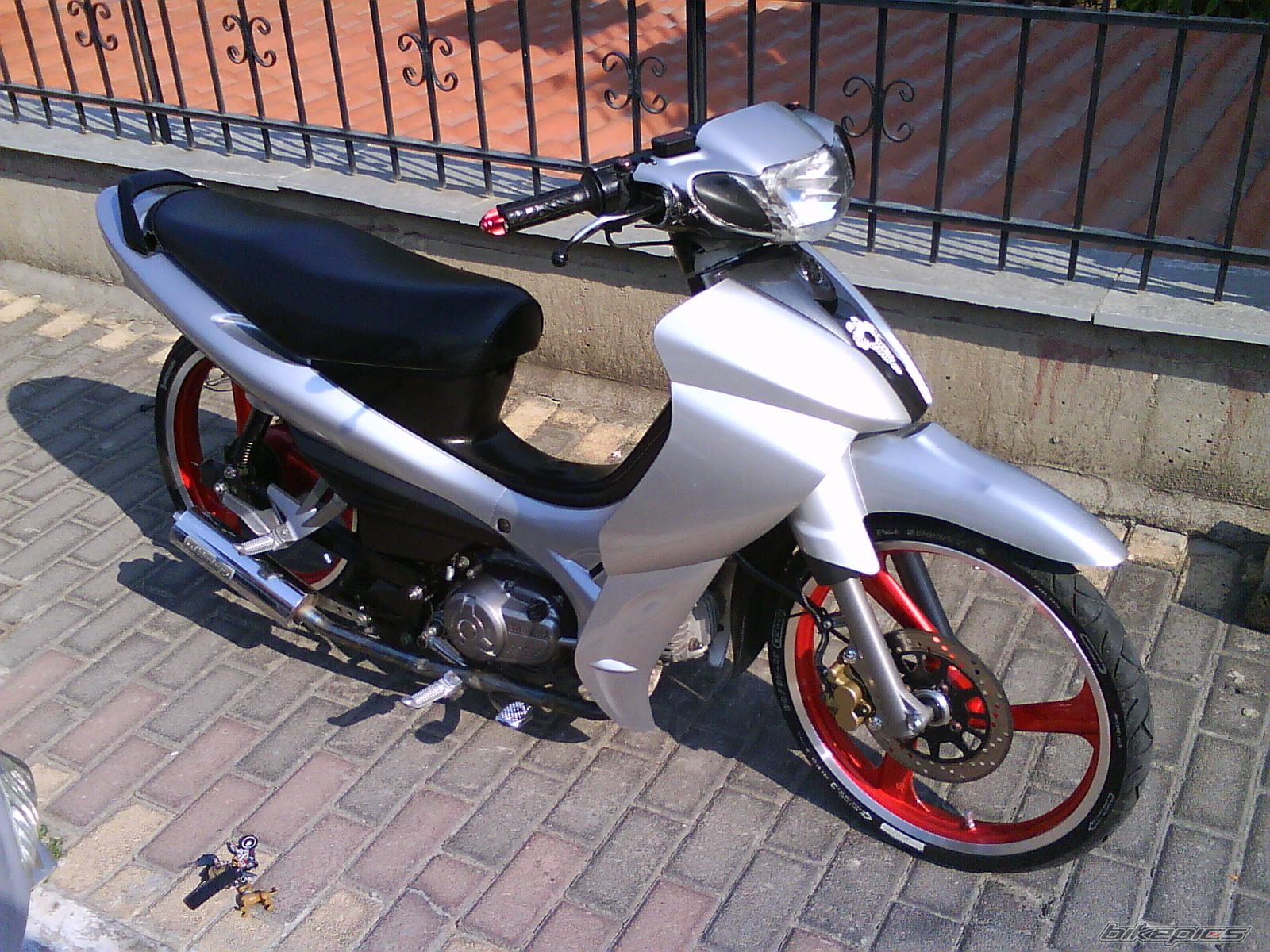 2009 YAMAHA CRYPTON R 115 | Picture 1529909 motorcycle photo