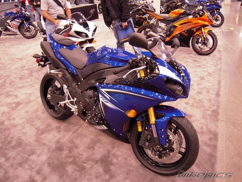 2009 YAMAHA YZF R1 | Picture 1529945 motorcycle photo