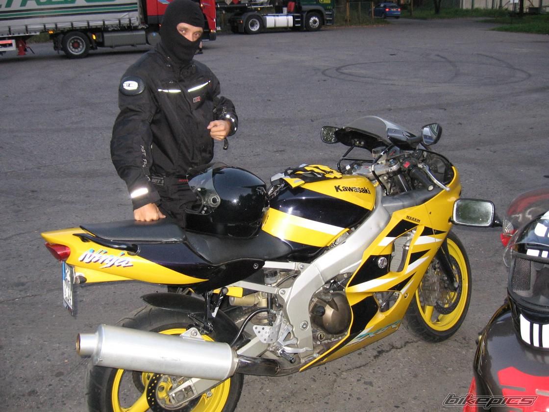 2001 KAWASAKI ZX 6R | Picture 1530757 motorcycle photo