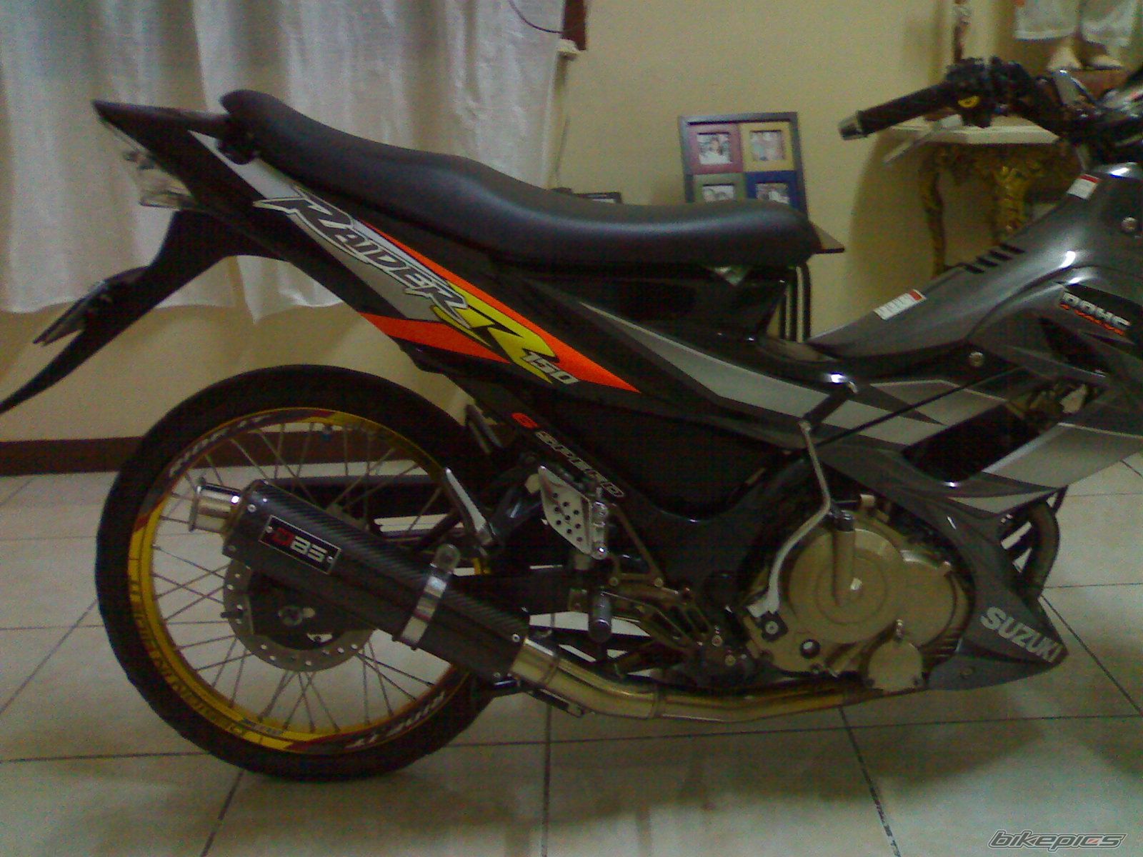 2009 SUZUKI RAIDER 150 | Picture 1531569 motorcycle photo