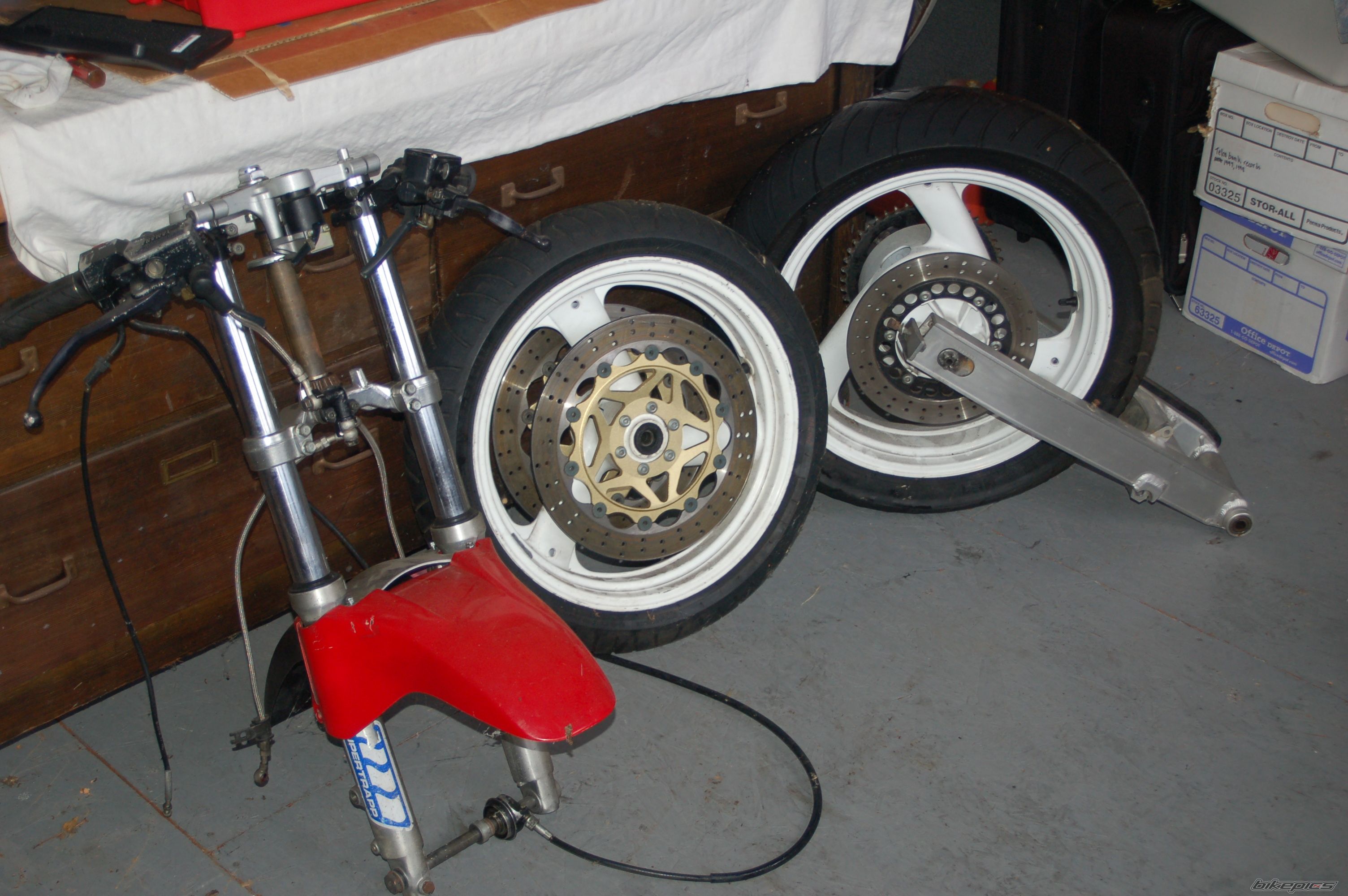 1985 YAMAHA FZ 750 | Picture 1531574 motorcycle photo