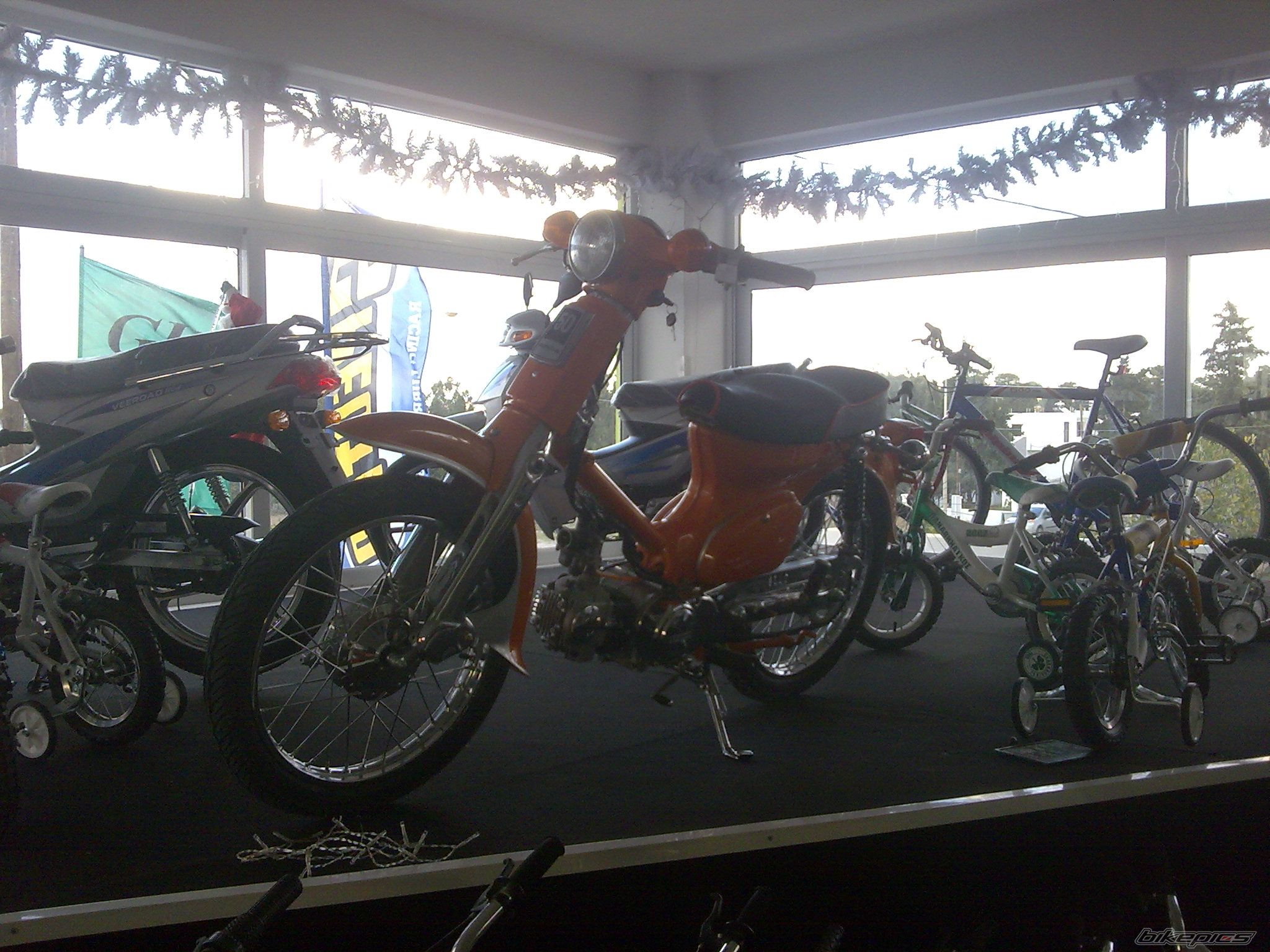 2009 HONDA C 50 | Picture 1533191 motorcycle photo