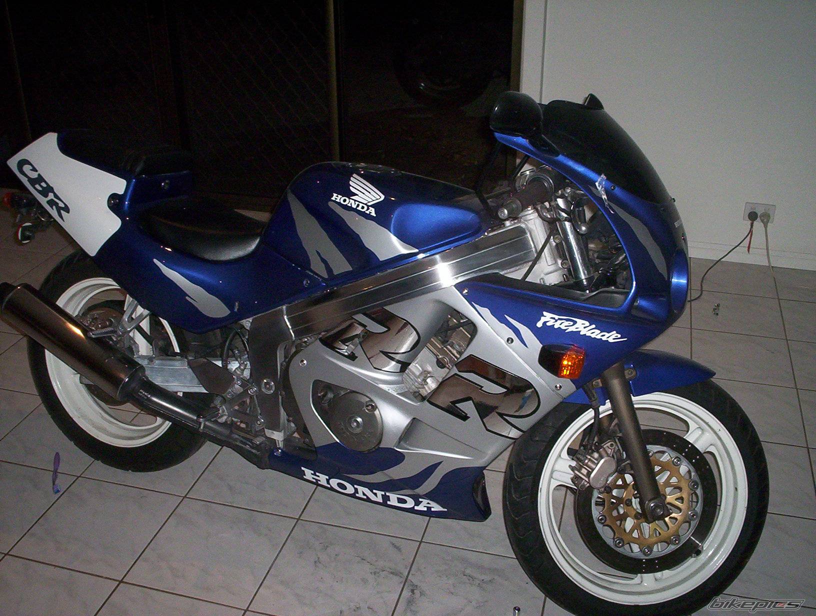 1988 HONDA CBR 250 | Picture 153356 motorcycle photo