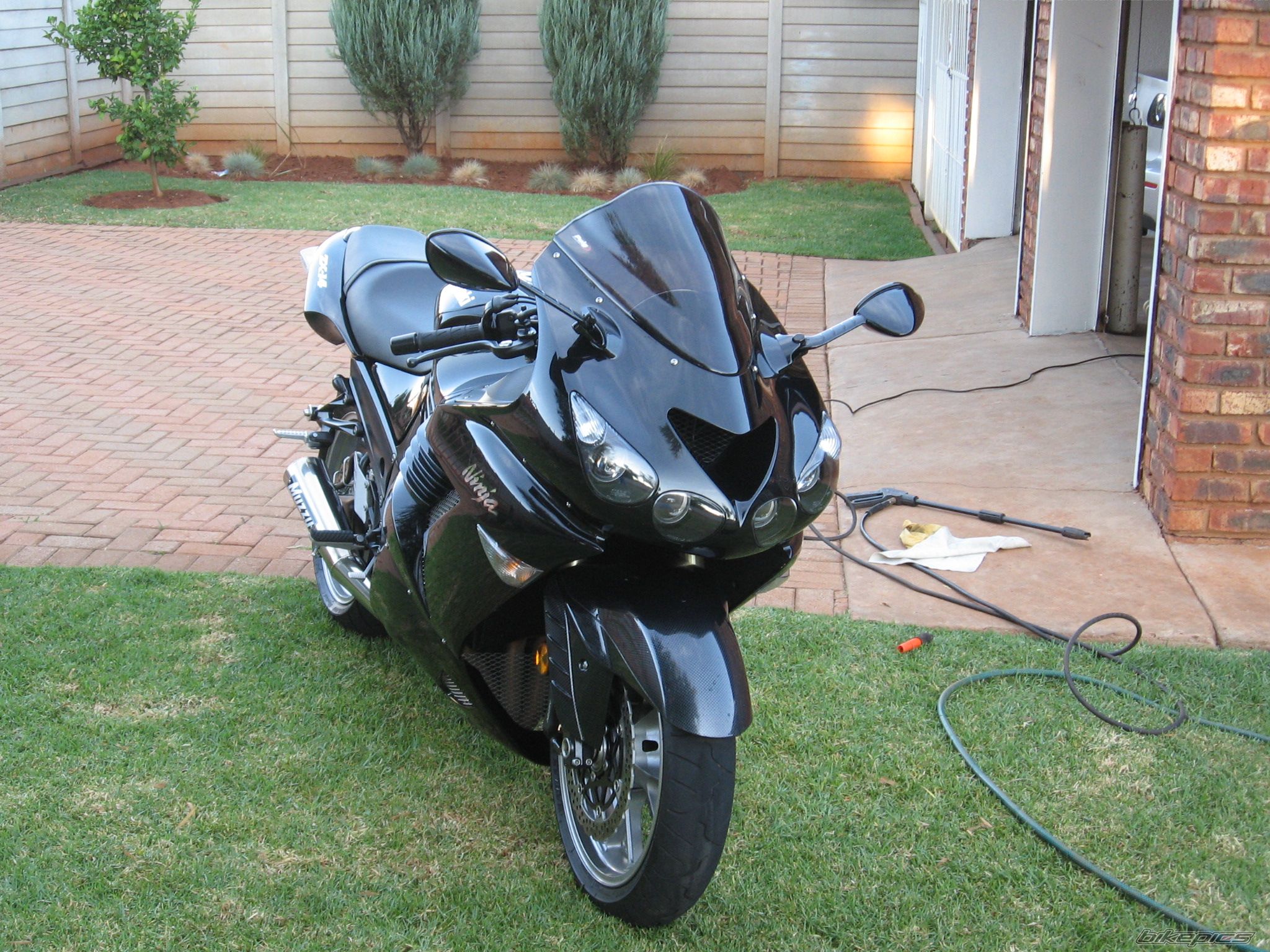 2007 KAWASAKI ZZR 1400 | Picture 1533990 motorcycle photo